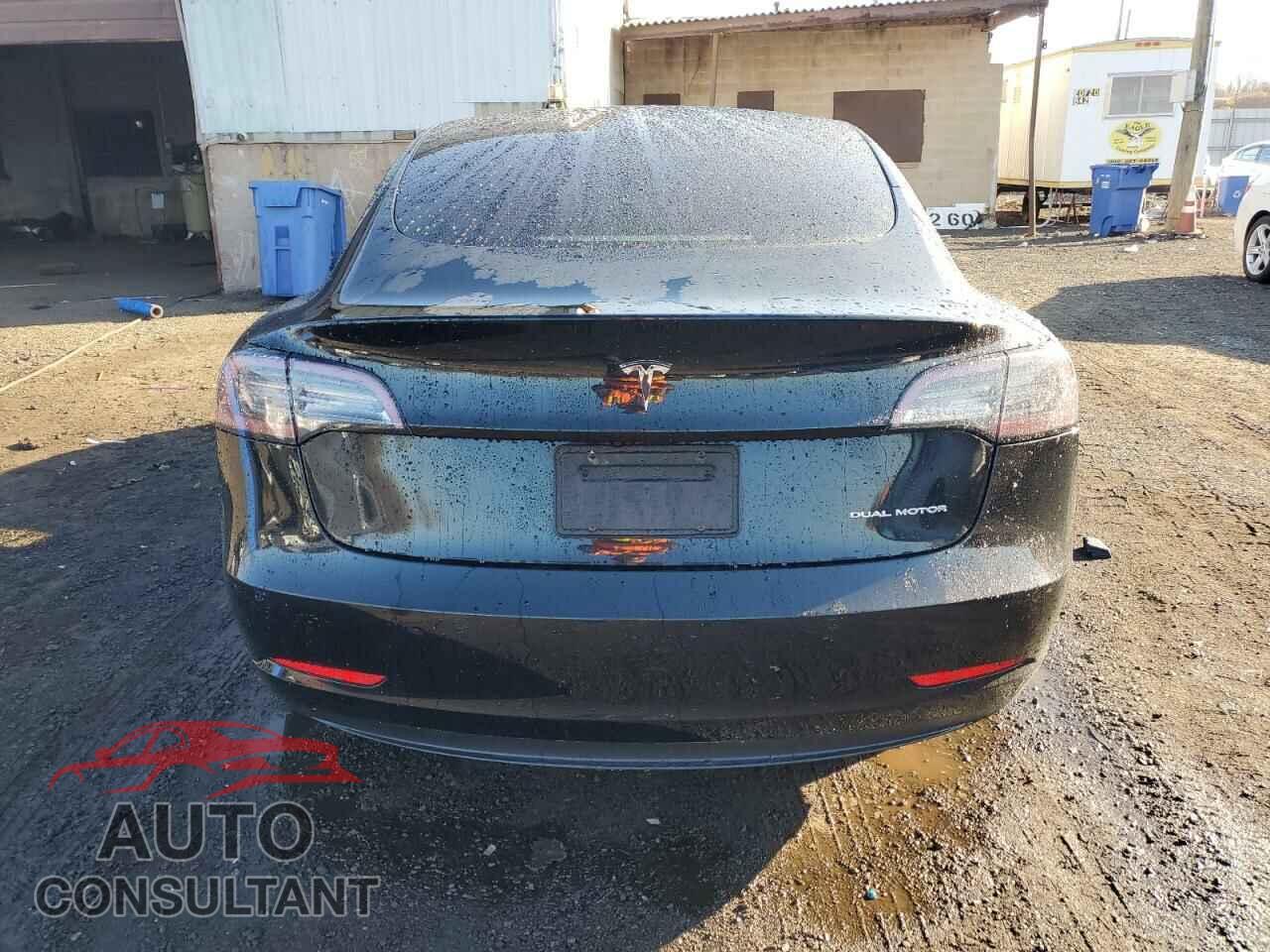 TESLA MODEL 3 2022 - 5YJ3E1EB2NF290152