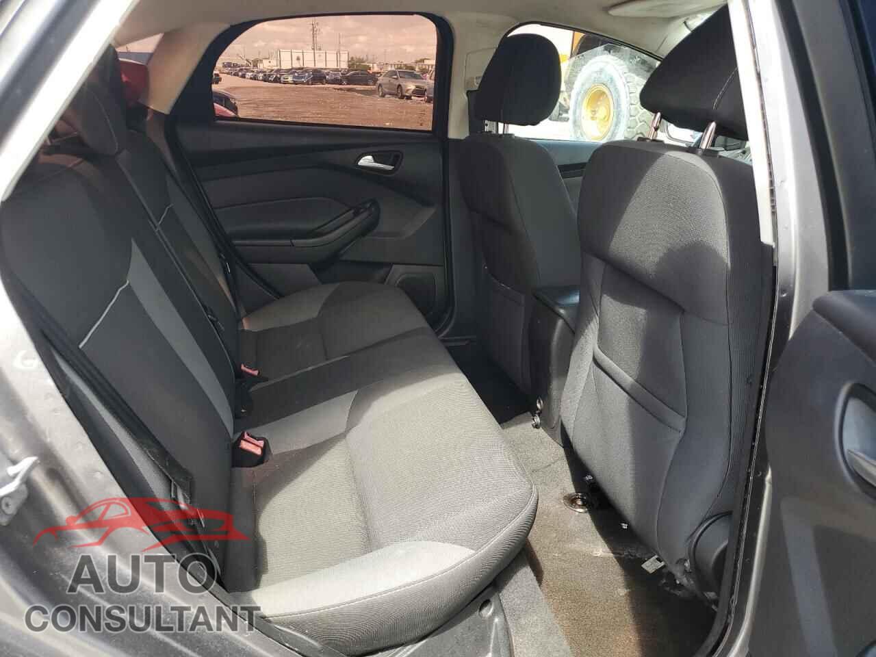 FORD FOCUS 2013 - 1FADP3F26DL205193
