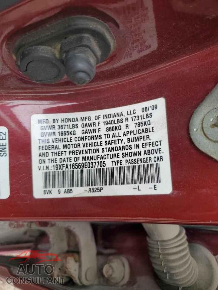 HONDA CIVIC 2009 - 19XFA16569E037705