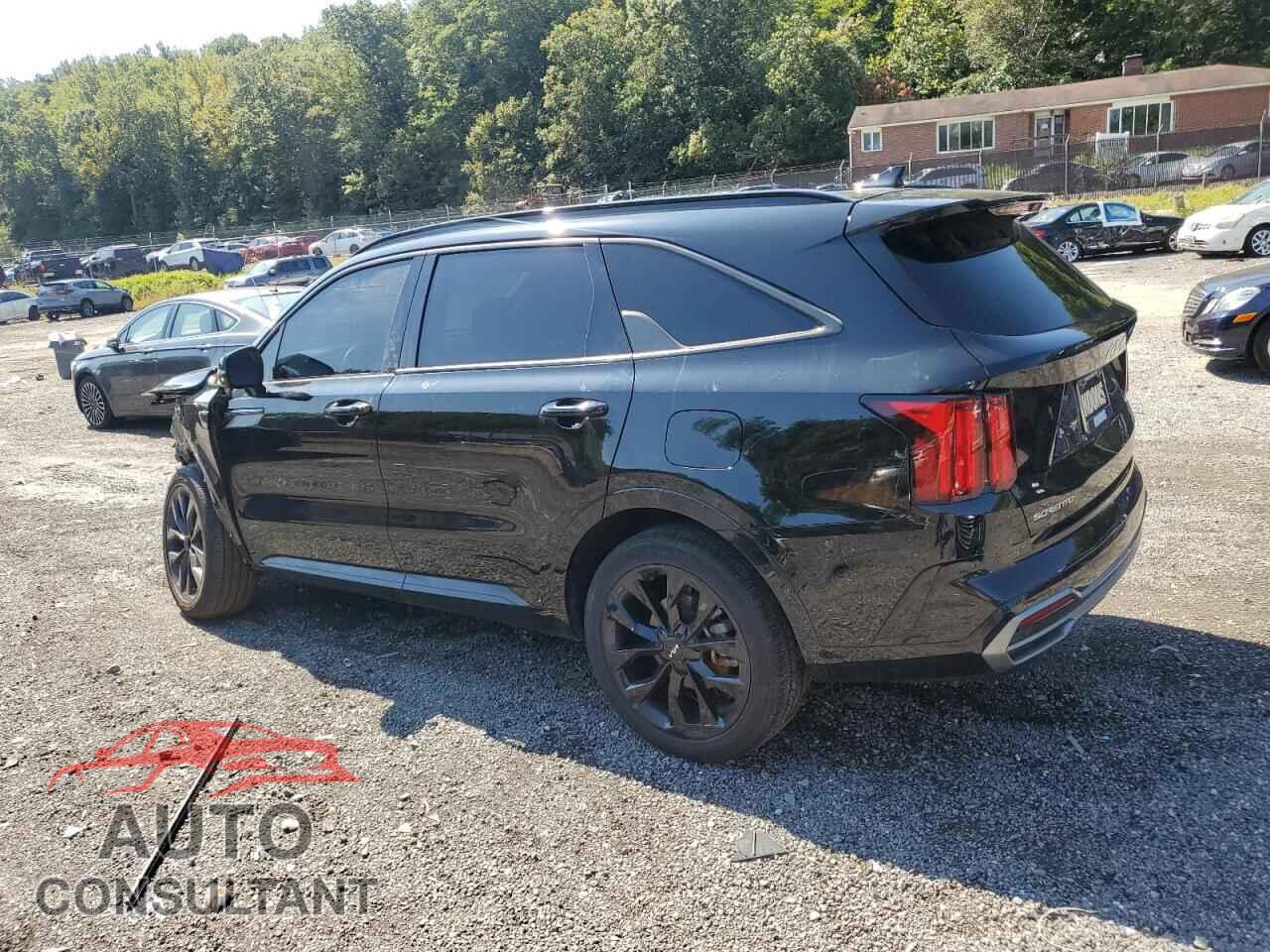 KIA SORENTO 2023 - 5XYRKDLF8PG226106