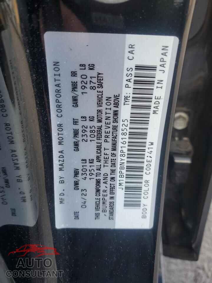 MAZDA 3 2023 - JM1BPBNY8P1618525