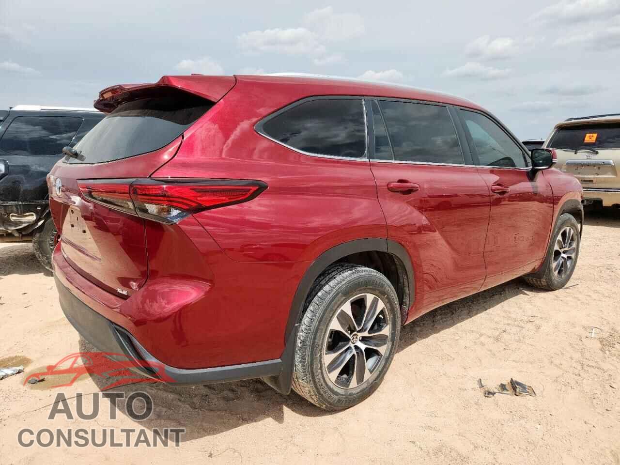 TOYOTA HIGHLANDER 2023 - 5TDKDRAH1PS036485