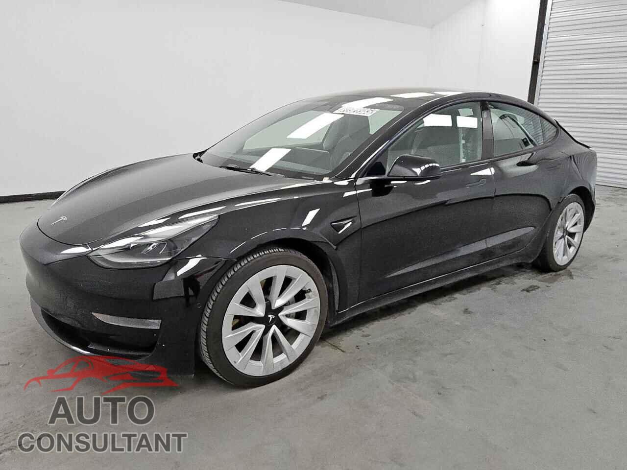 TESLA MODEL 3 2022 - 5YJ3E1EA5NF372092