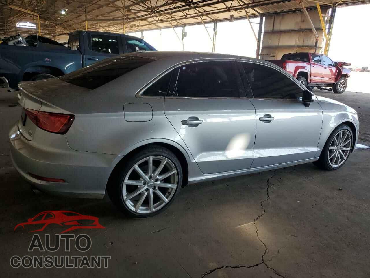 AUDI A3 2015 - WAUEFGFF7F1077120