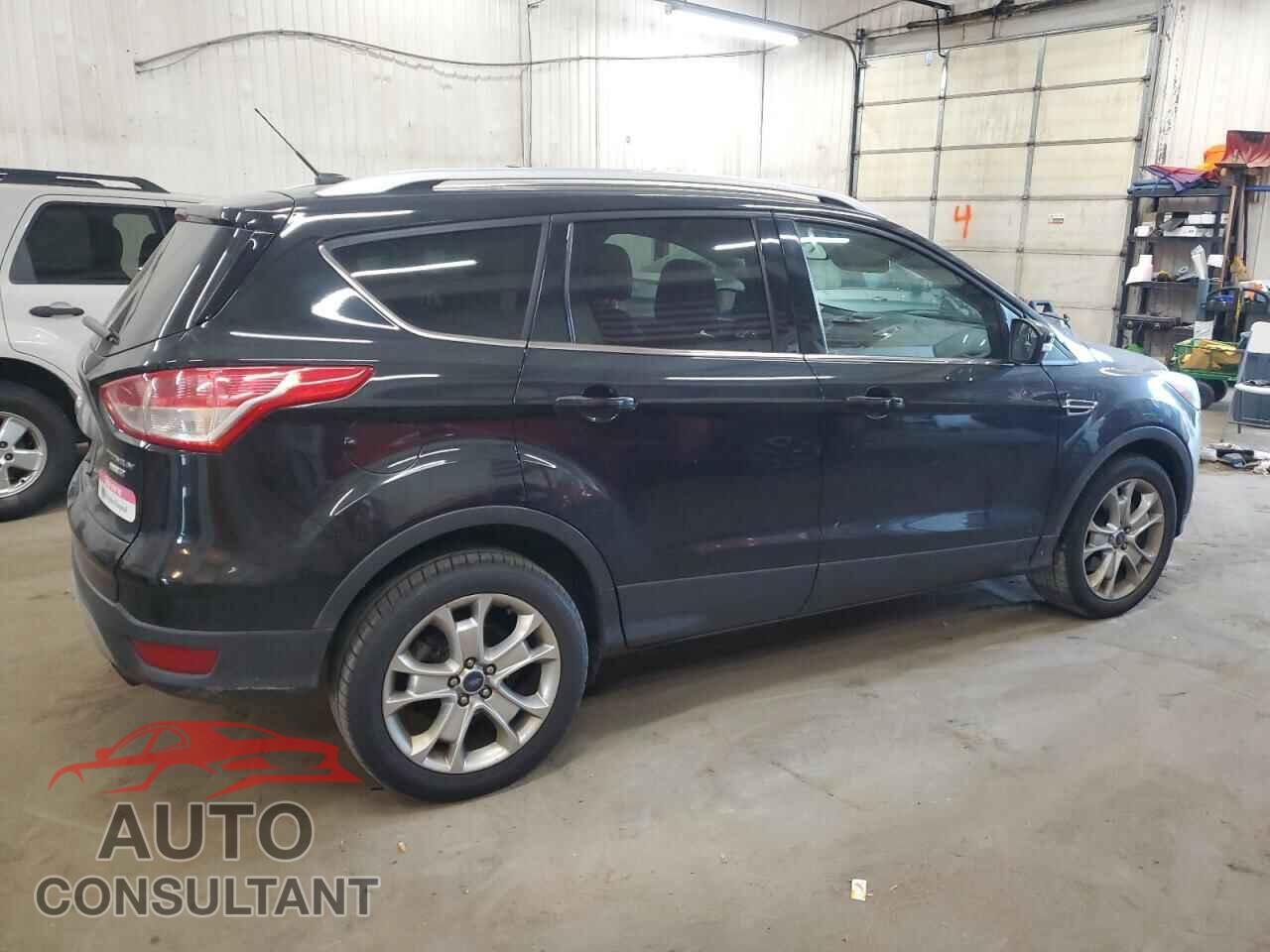 FORD ESCAPE 2015 - 1FMCU9JX9FUB62417
