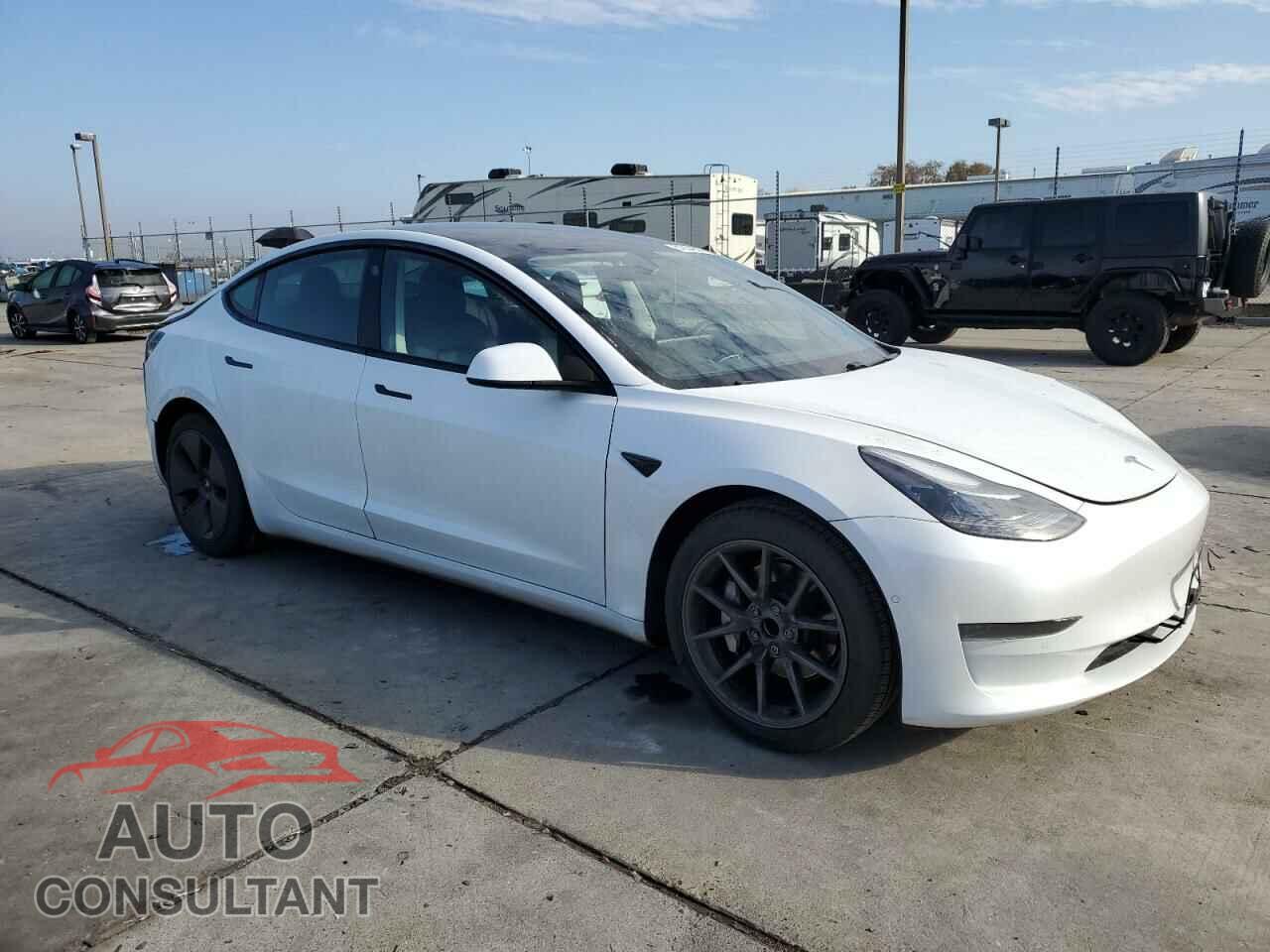 TESLA MODEL 3 2021 - 5YJ3E1EA9MF073557