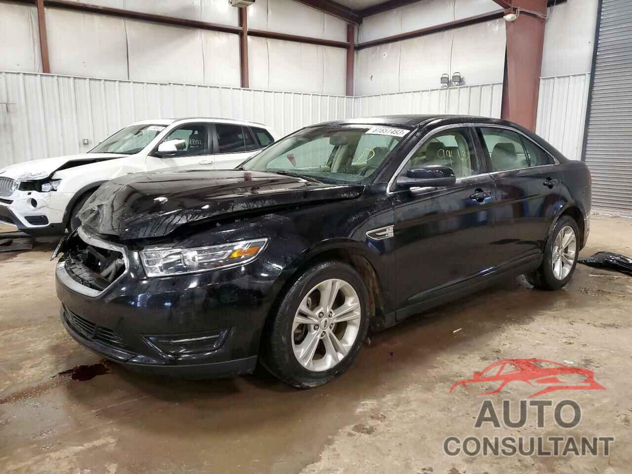 FORD TAURUS 2017 - 1FAHP2E84HG123995