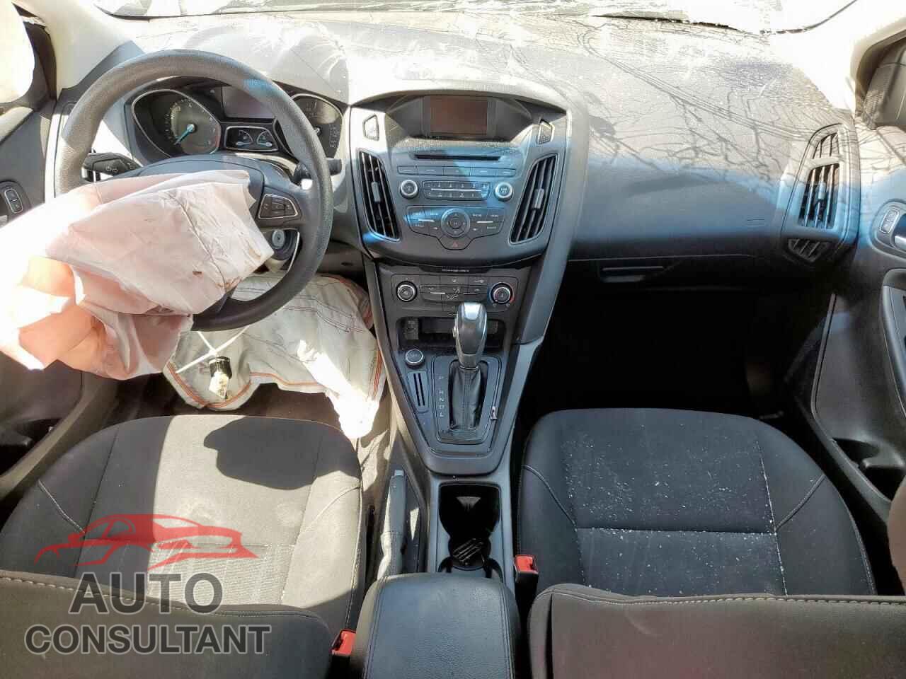 FORD FOCUS 2016 - 1FADP3F29GL267577