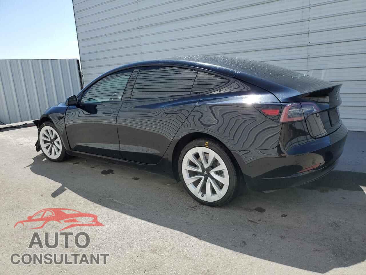 TESLA MODEL 3 2022 - 5YJ3E1EB3NF304981