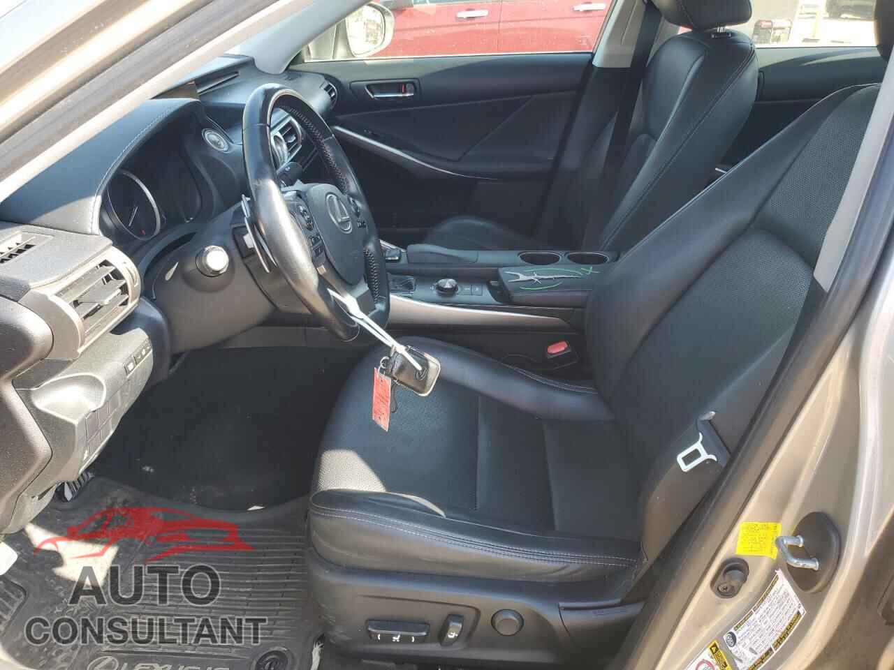 LEXUS IS 2015 - JTHCF1D28F5021122