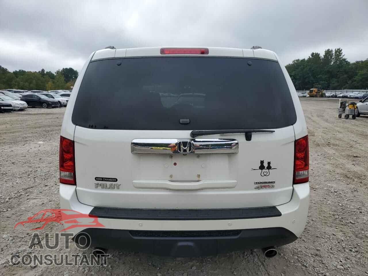 HONDA PILOT 2013 - 5FNYF4H98DB077783