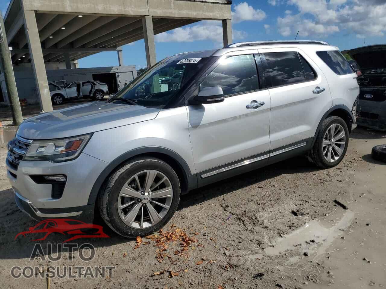 FORD EXPLORER 2018 - 1FM5K7F82JGB32946