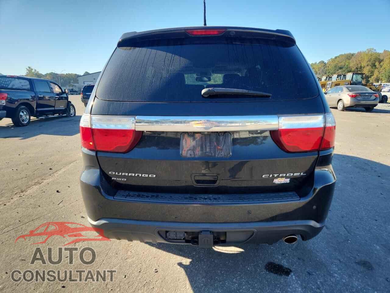 DODGE DURANGO 2013 - 1C4RDJEG6DC637812