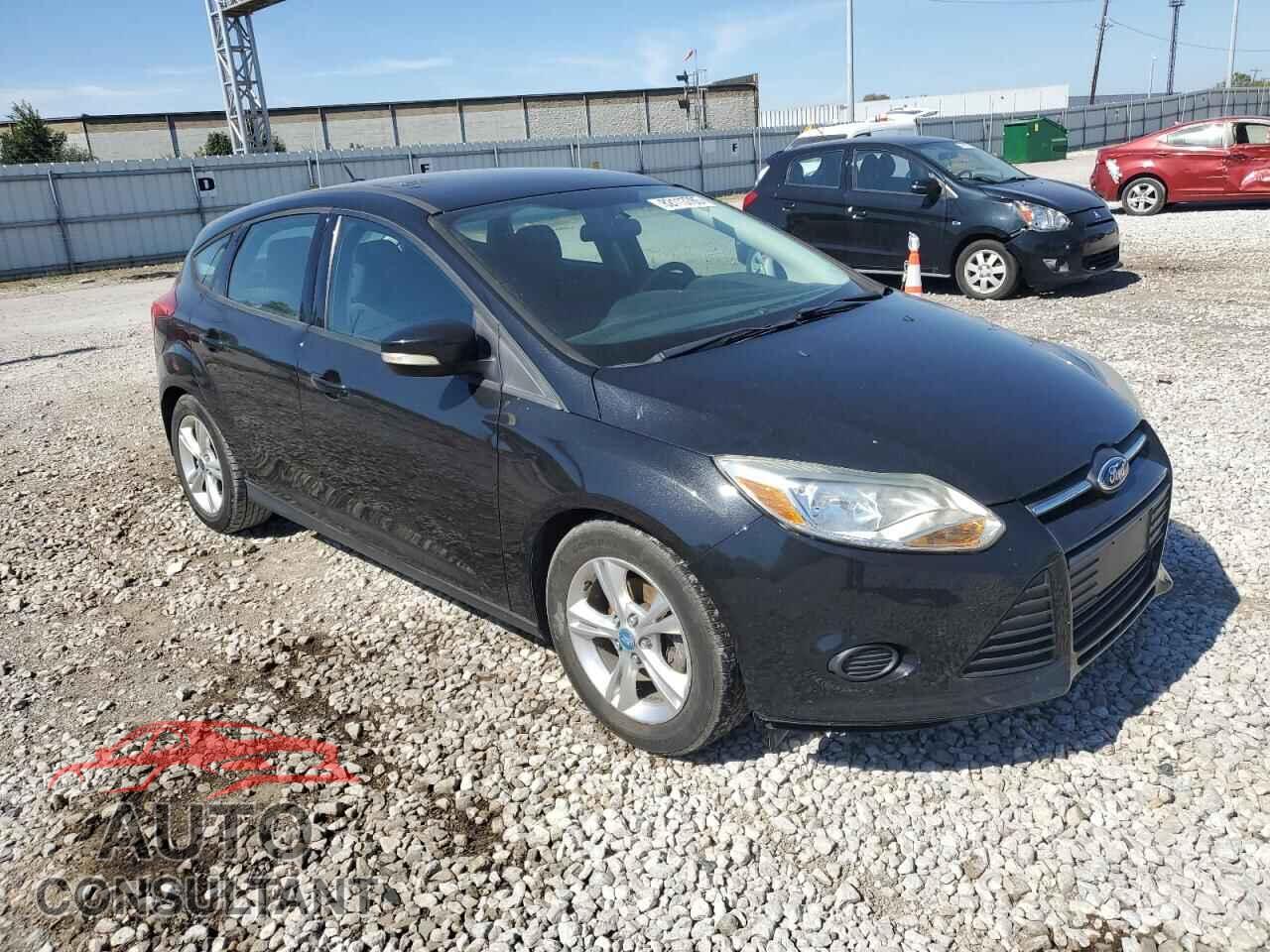 FORD FOCUS 2014 - 1FADP3K22EL174385