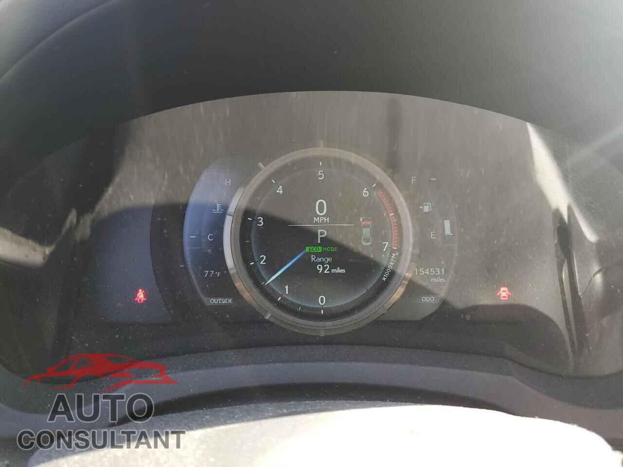 LEXUS IS 2016 - JTHBA1D26G5011877