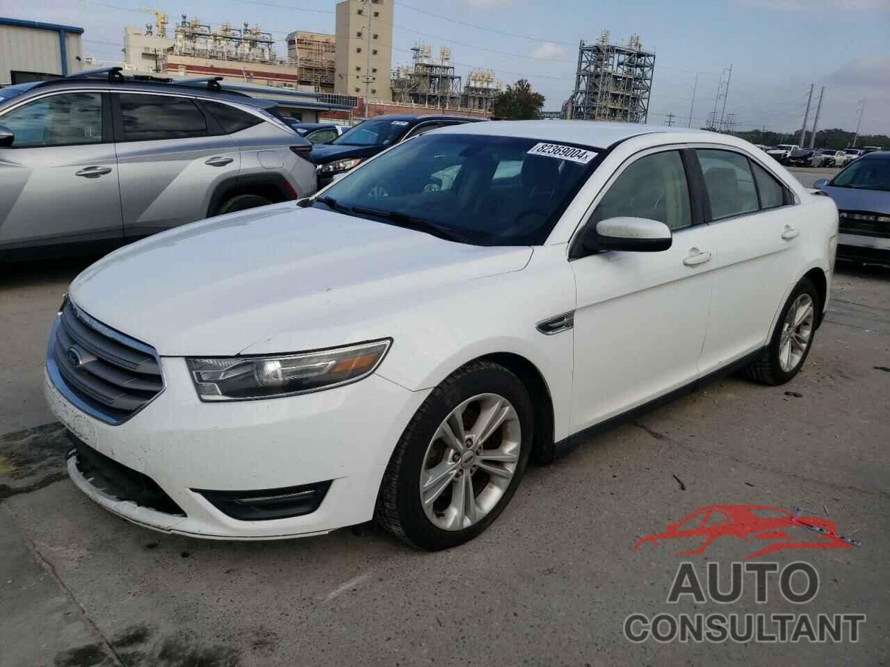 FORD TAURUS 2015 - 1FAHP2E9XFG175475