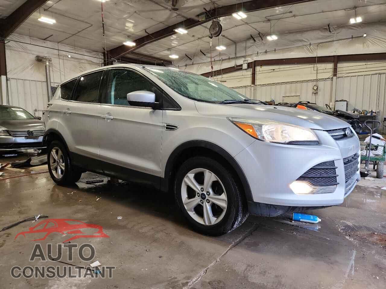 FORD ESCAPE 2015 - 1FMCU9G99FUB09595