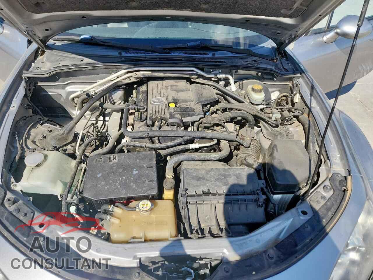 MAZDA MX5 2011 - JM1NC2PF0B0215898