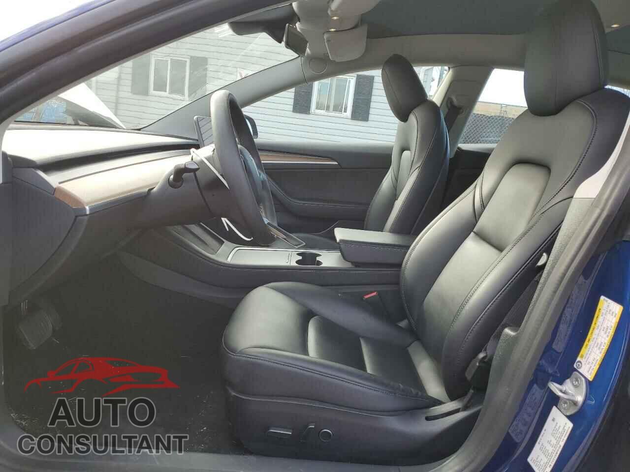 TESLA MODEL 3 2021 - 5YJ3E1EB3MF061042