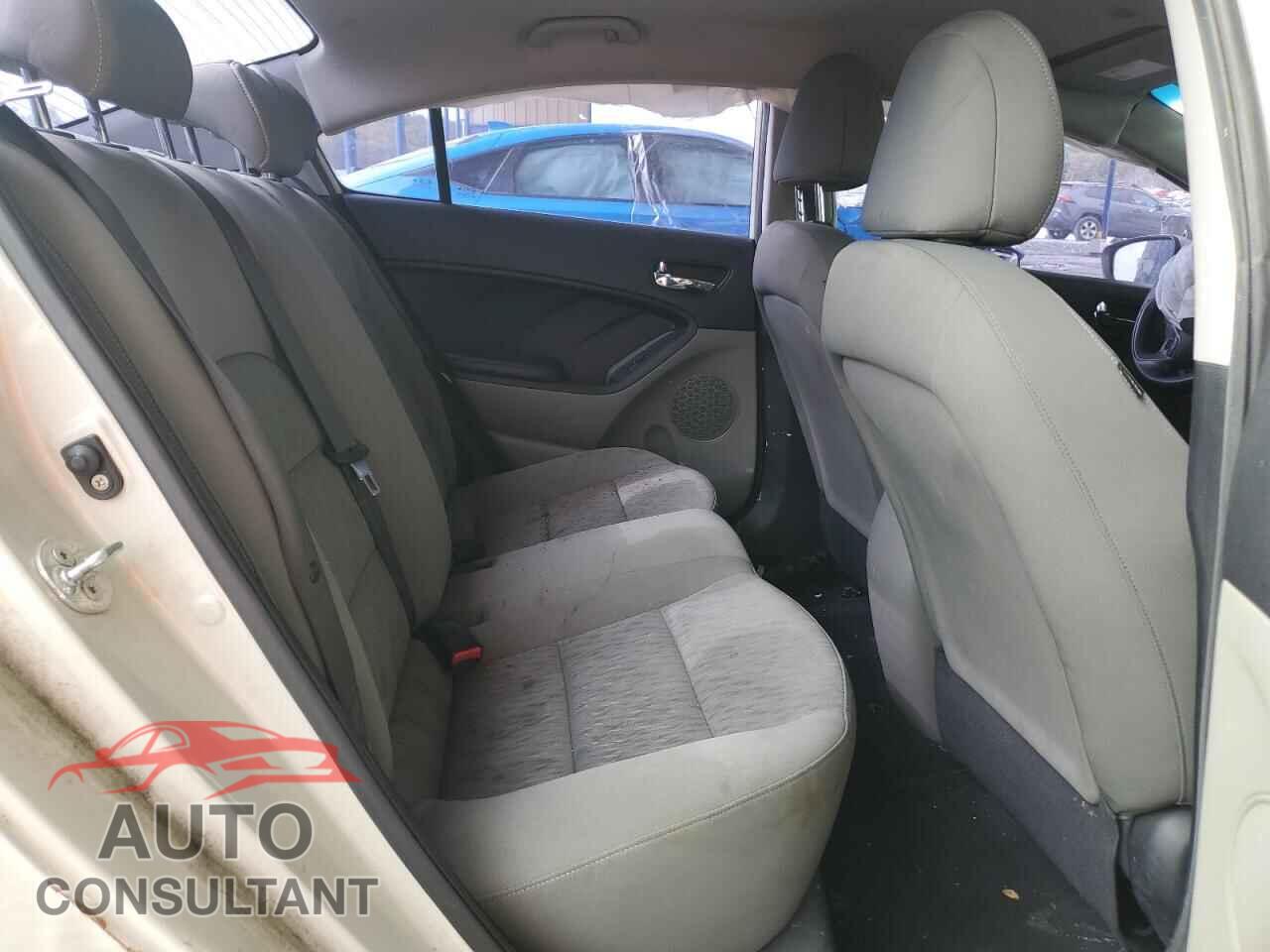KIA FORTE 2014 - KNAFK4A60E5135517