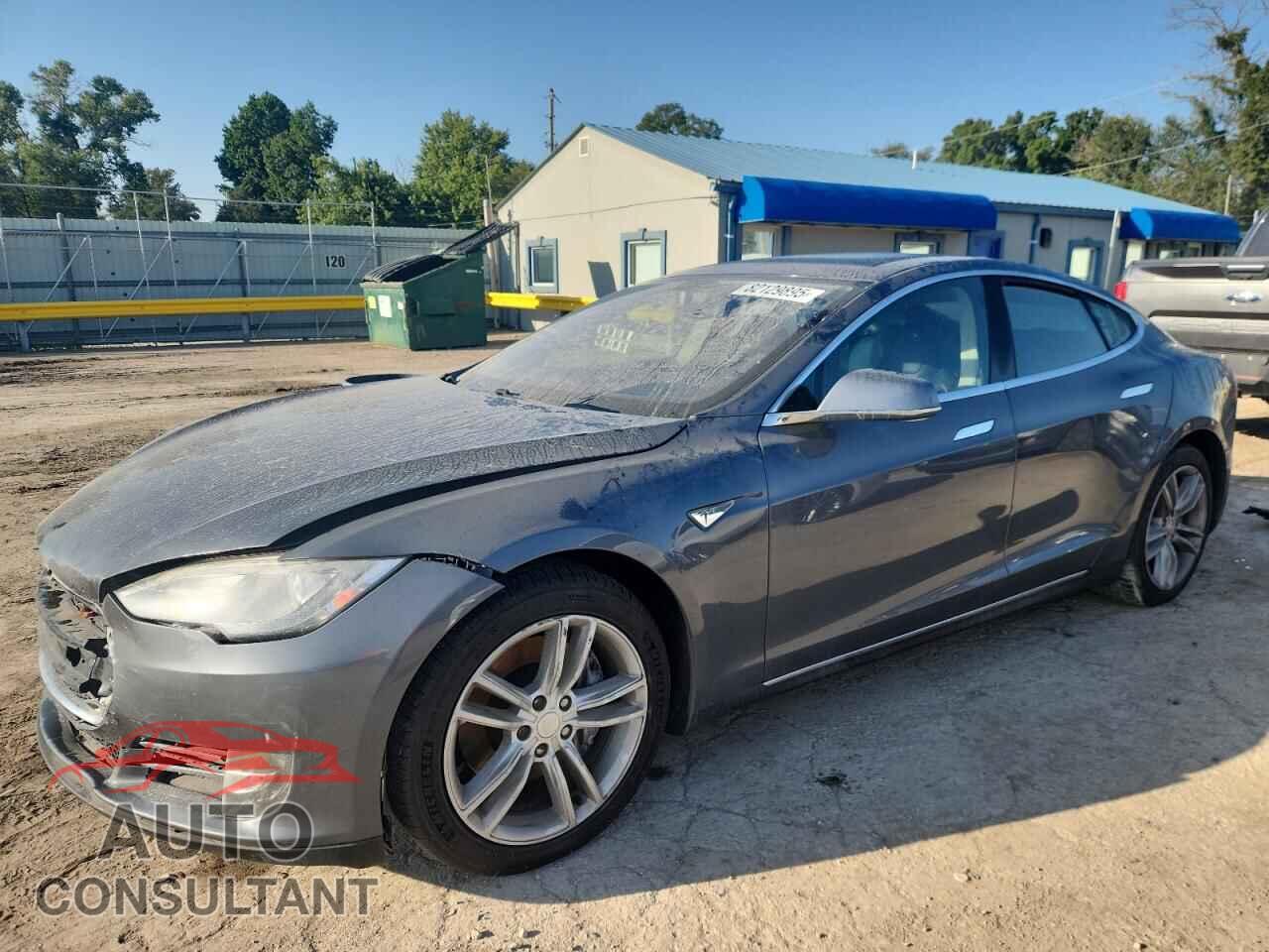 TESLA MODEL S 2013 - 5YJSA1CP8DFP08234