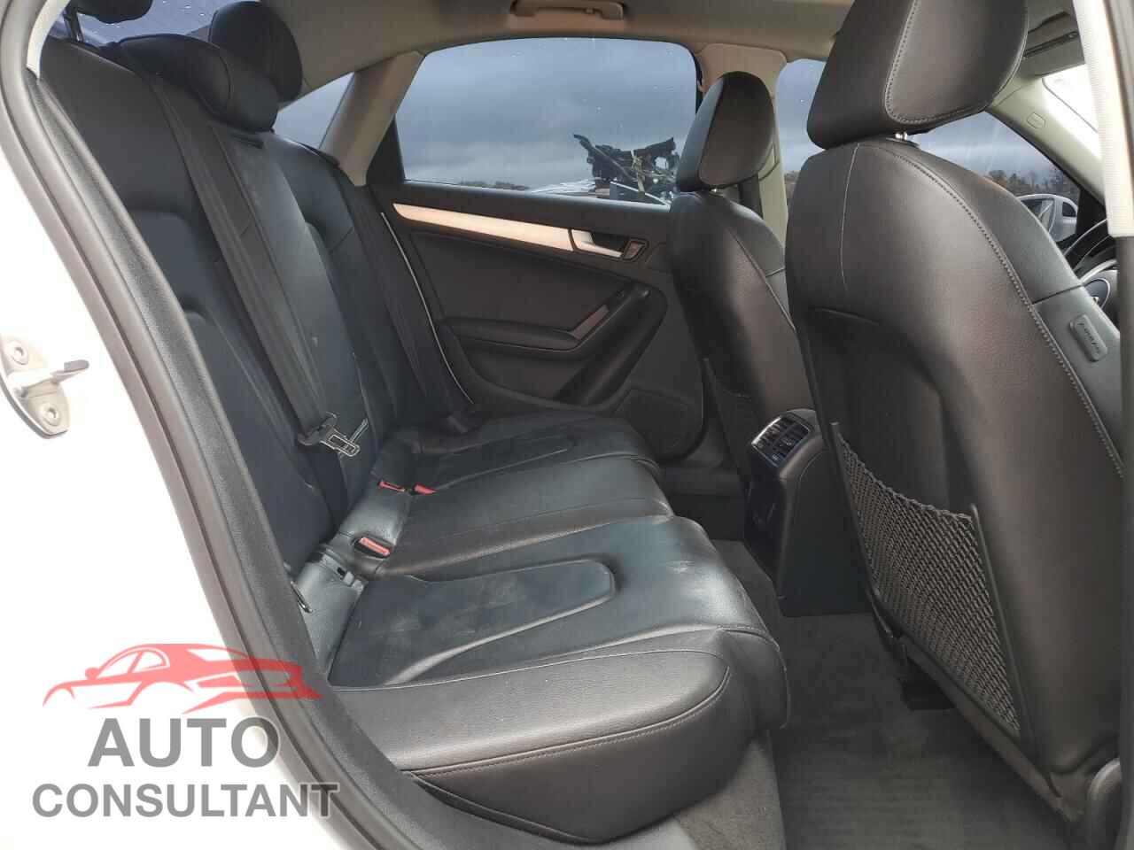 AUDI A4 2015 - WAUFFAFL8FN039072
