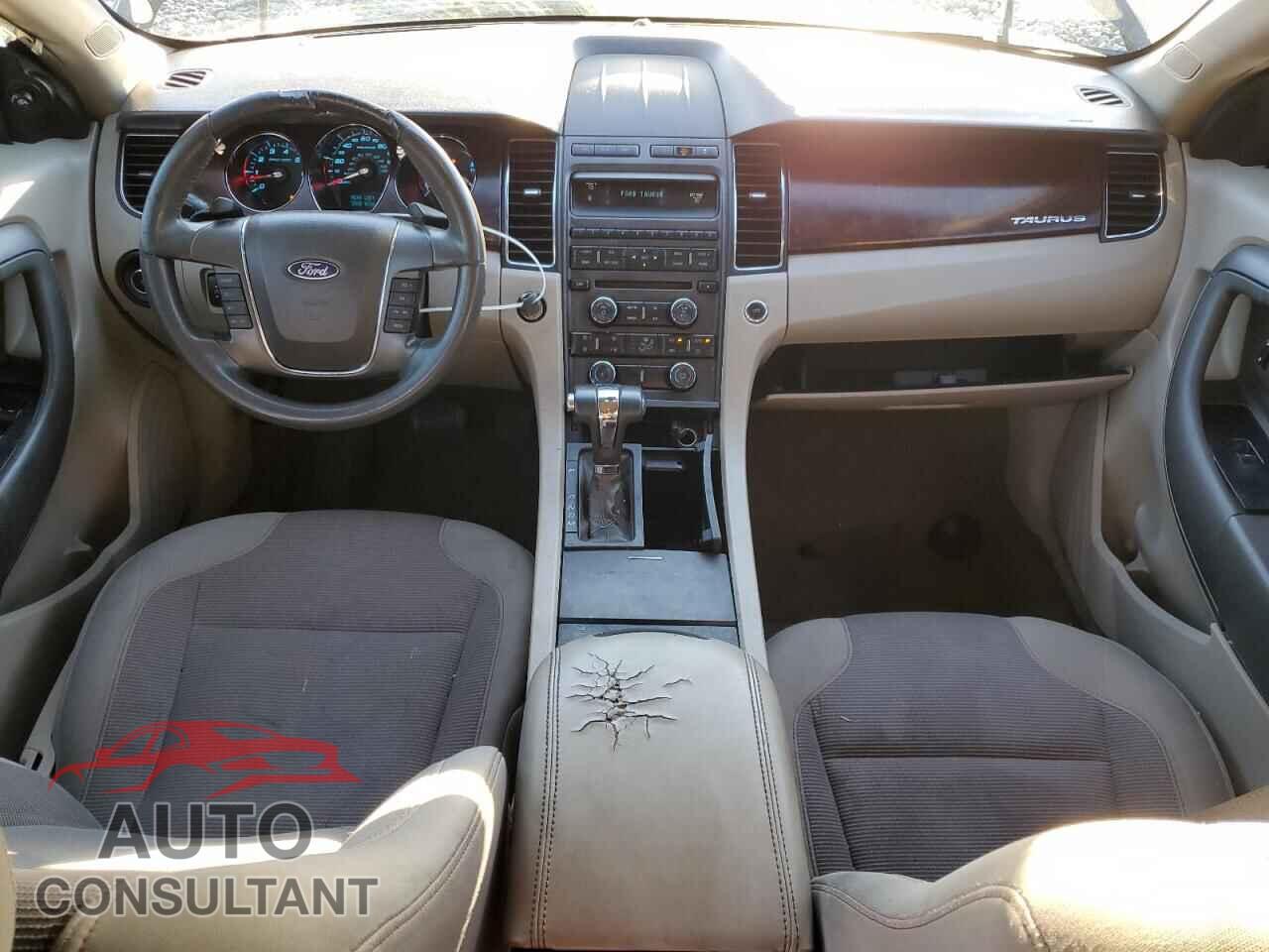 FORD TAURUS 2010 - 1FAHP2EW1AG132061