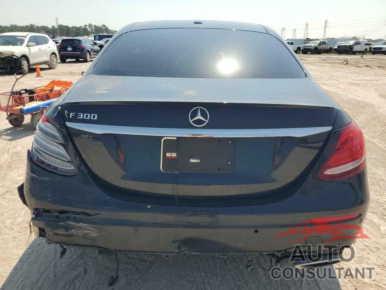 MERCEDES-BENZ E-CLASS 2017 - WDDZF4JB2HA157277