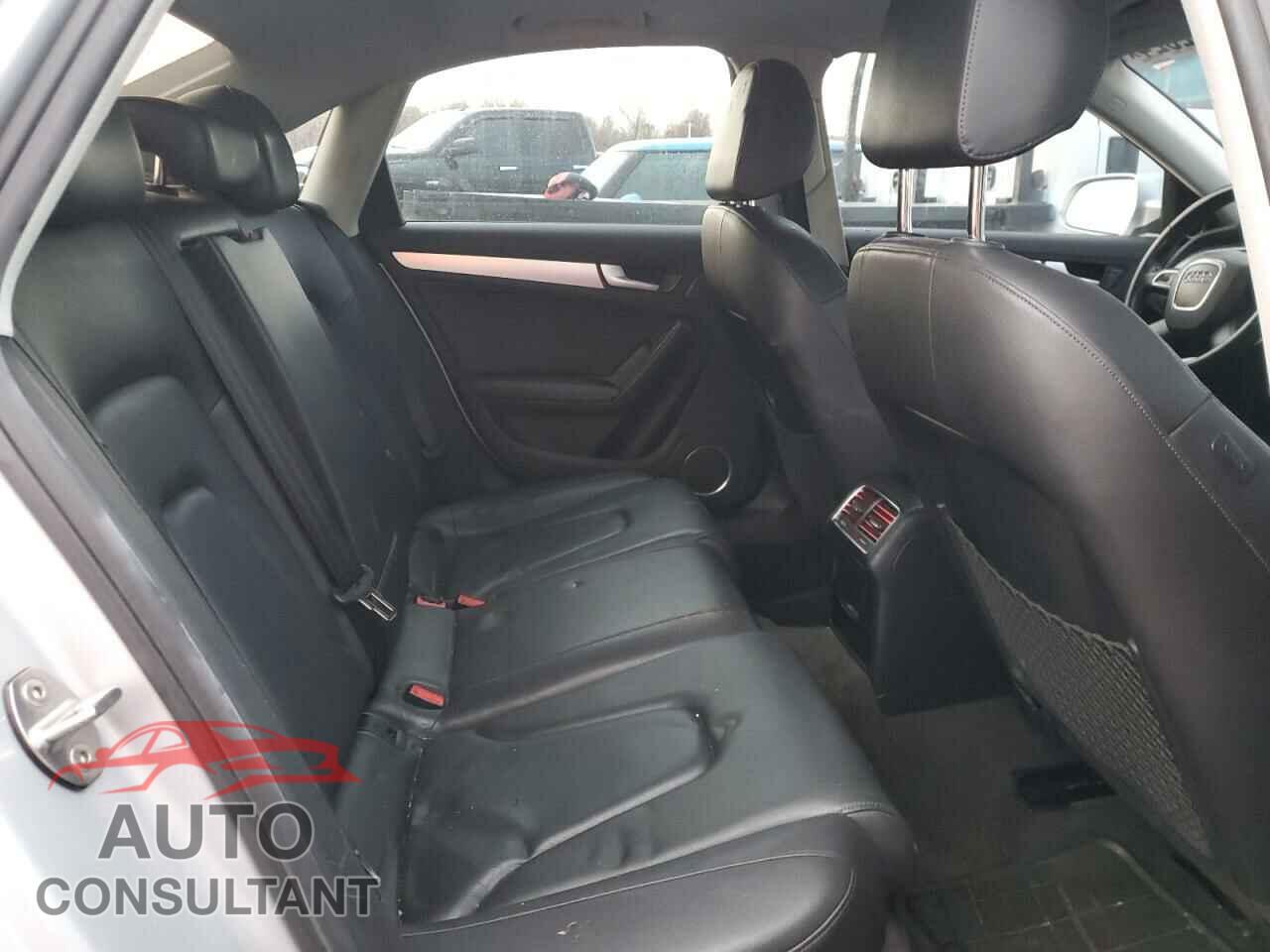 AUDI A4 2012 - WAUFFAFL2CA119132