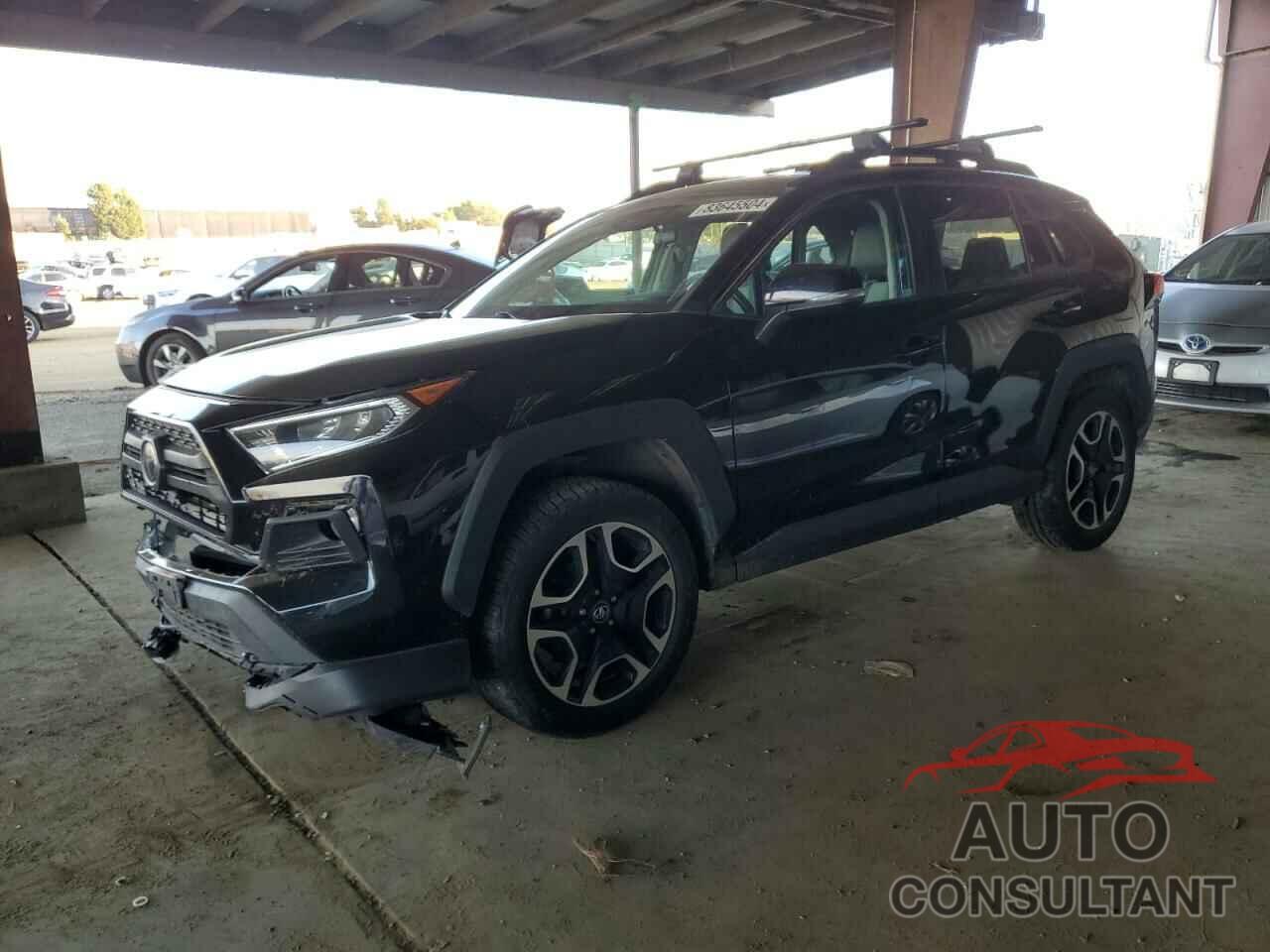 TOYOTA RAV4 2019 - 2T3J1RFV0KW001706