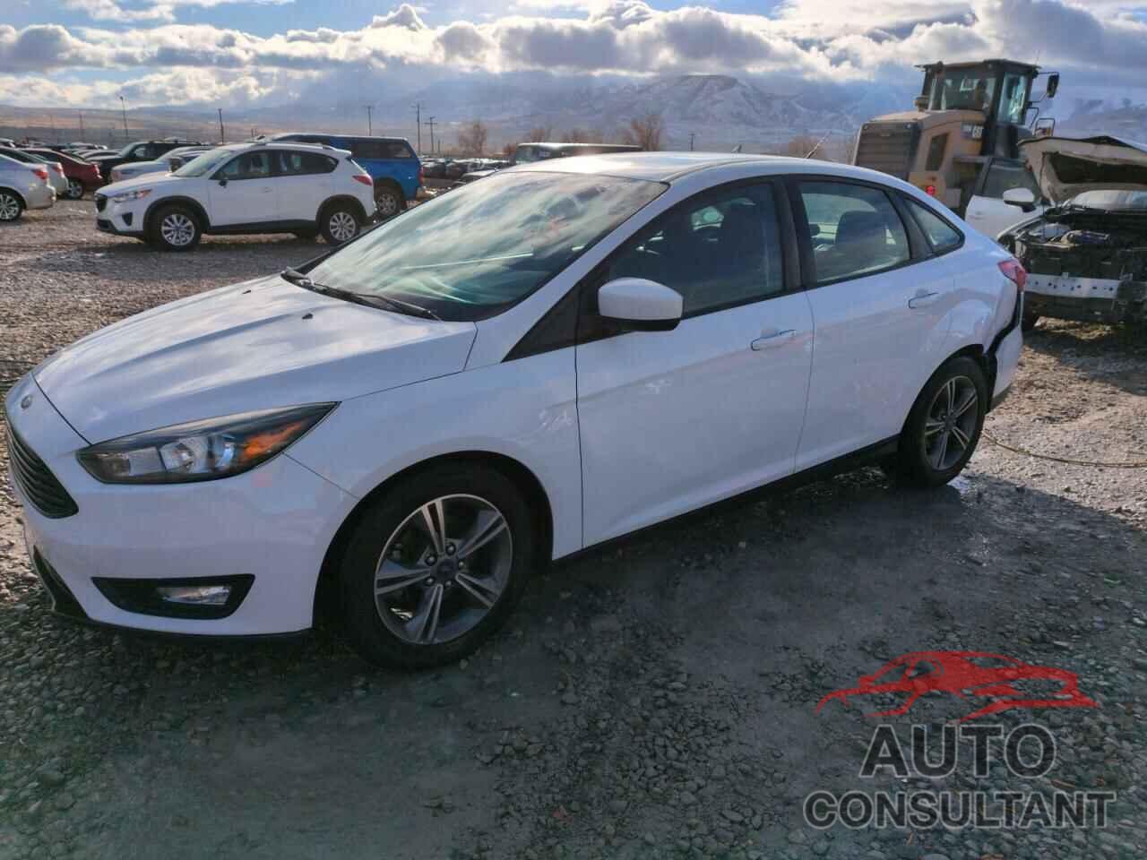 FORD FOCUS 2018 - 1FADP3FE8JL223555