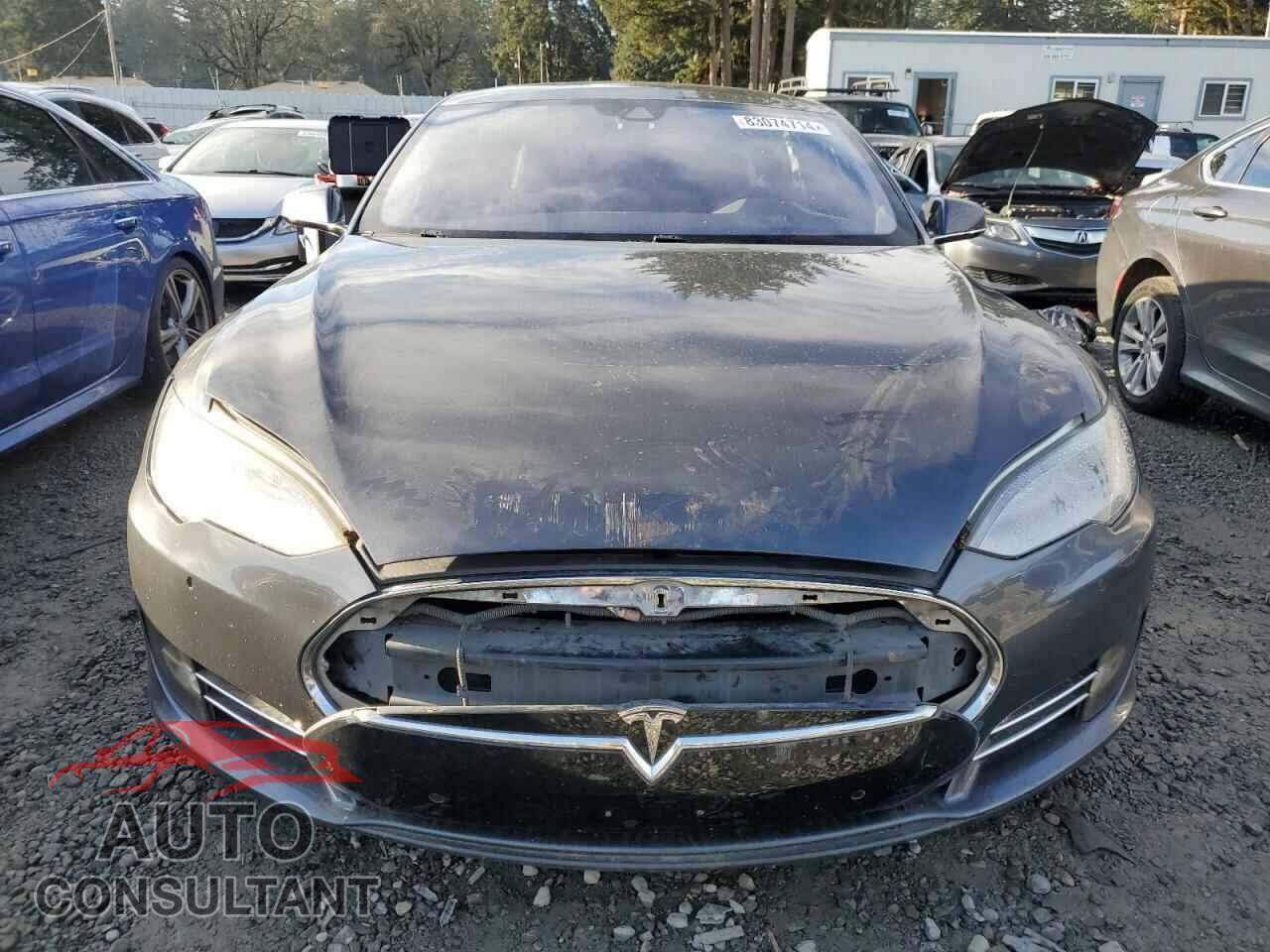 TESLA MODEL S 2016 - 5YJSA1E21GF133092