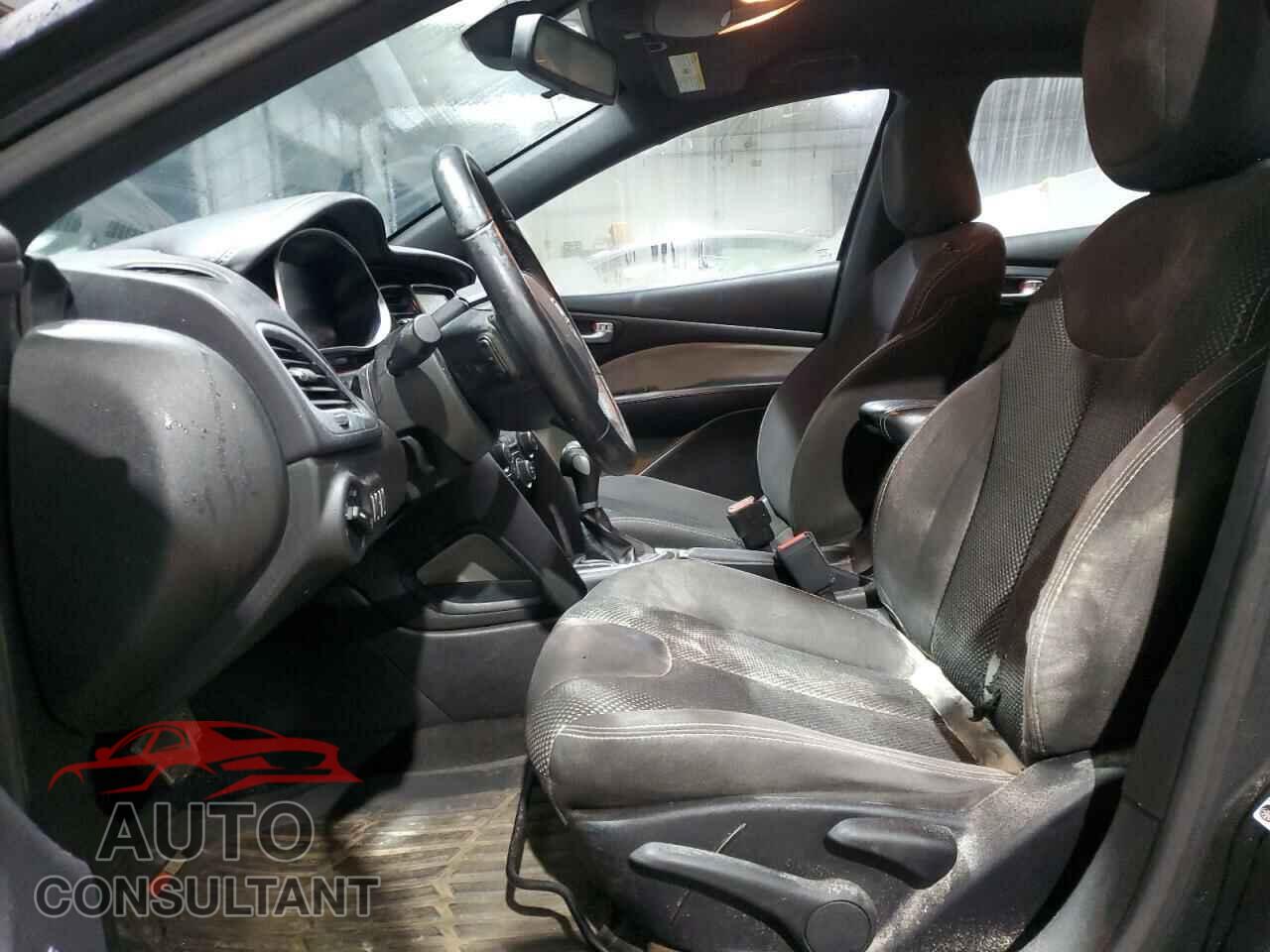 DODGE DART 2015 - 1C3CDFBB0FD123628