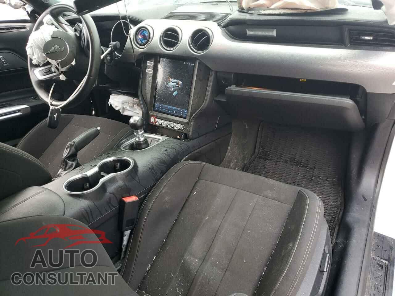 FORD MUSTANG 2018 - 1FA6P8CF3J5122995