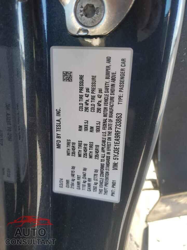 TESLA MODEL 3 2024 - 5YJ3E1EA9RF733863
