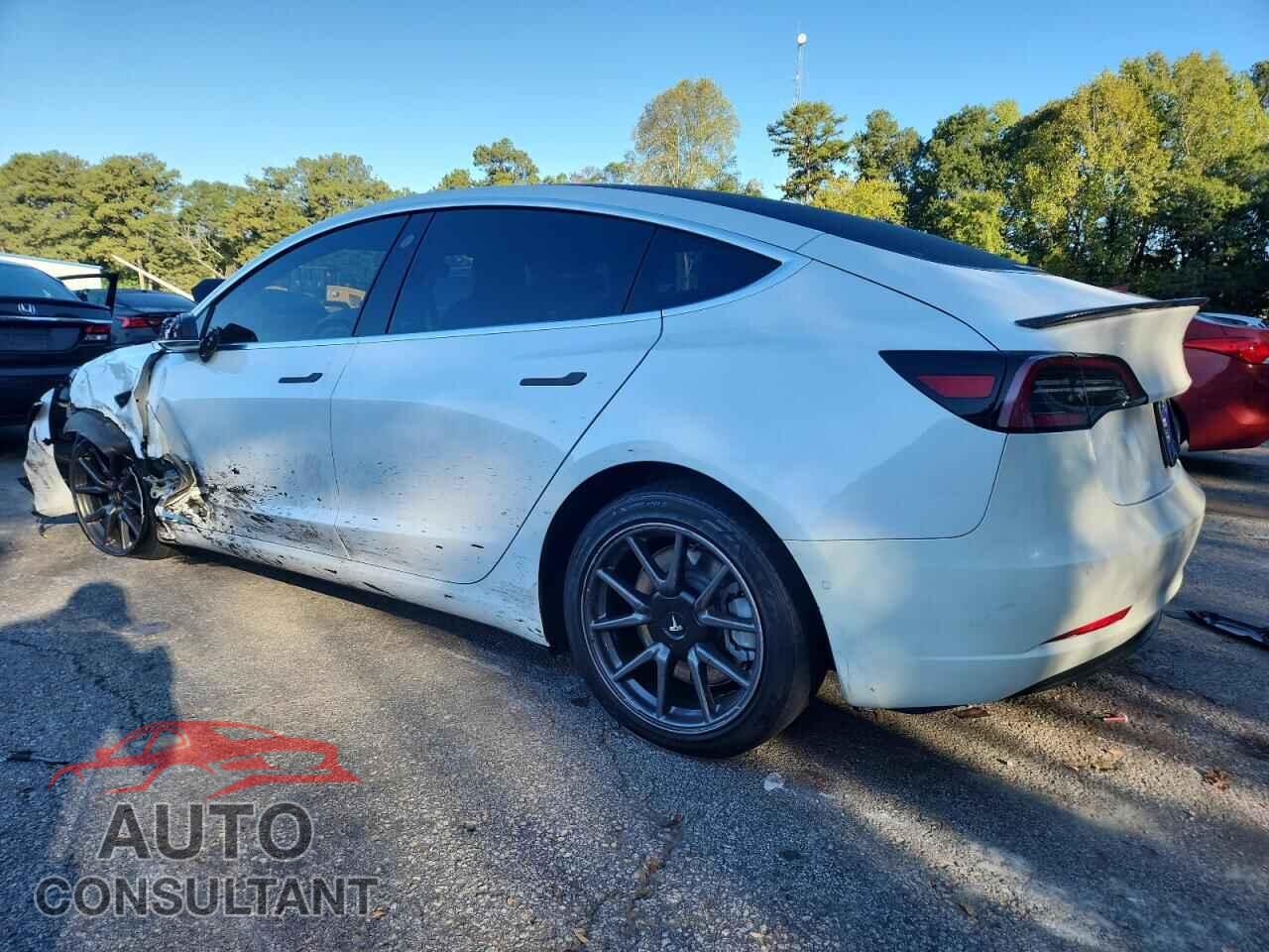 TESLA MODEL 3 2019 - 5YJ3E1EB6KF388001