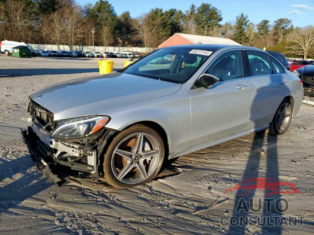 MERCEDES-BENZ C-CLASS 2018 - 55SWF4KB7JU280340