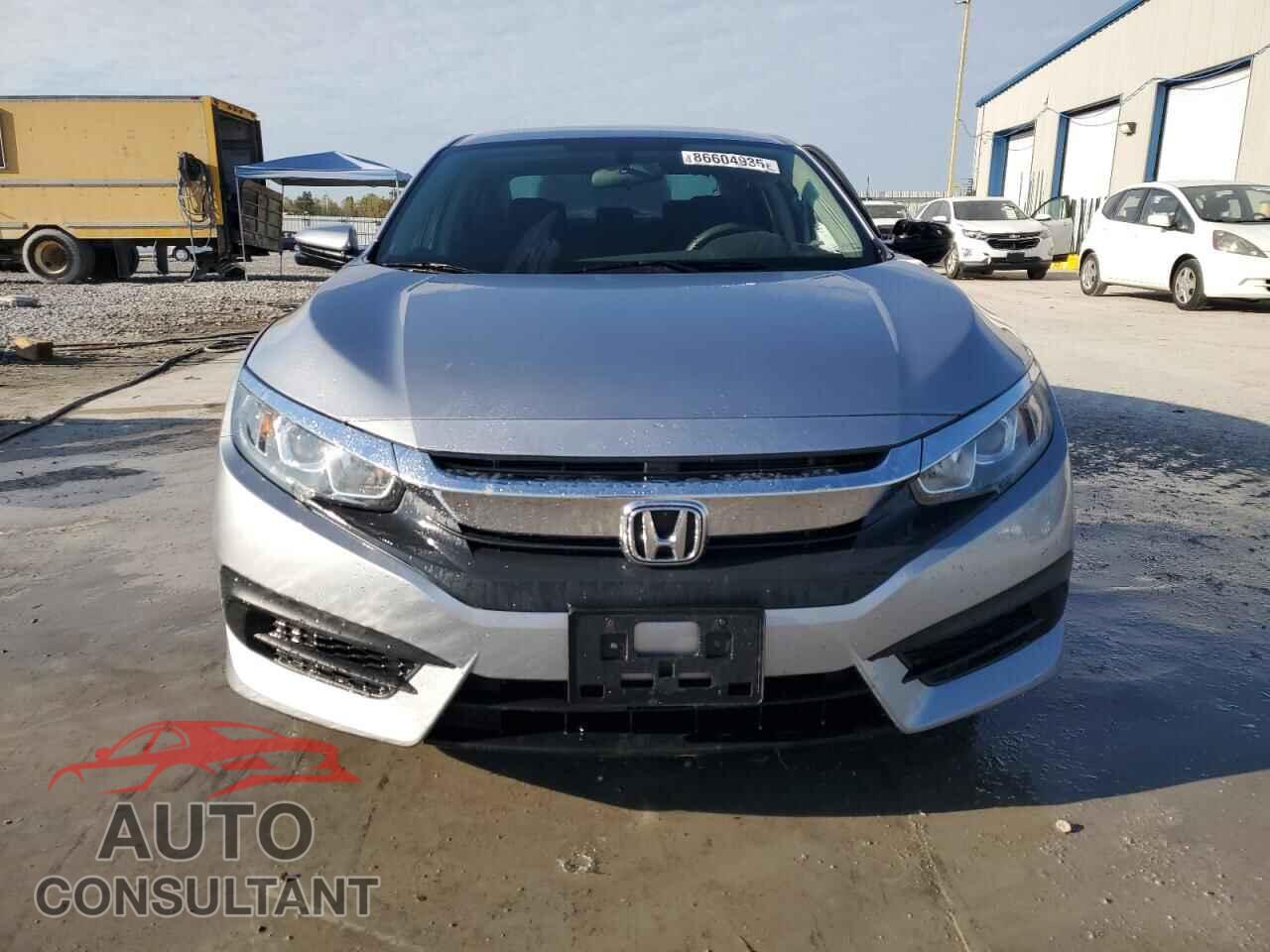 HONDA CIVIC 2017 - 19XFC2F78HE078949