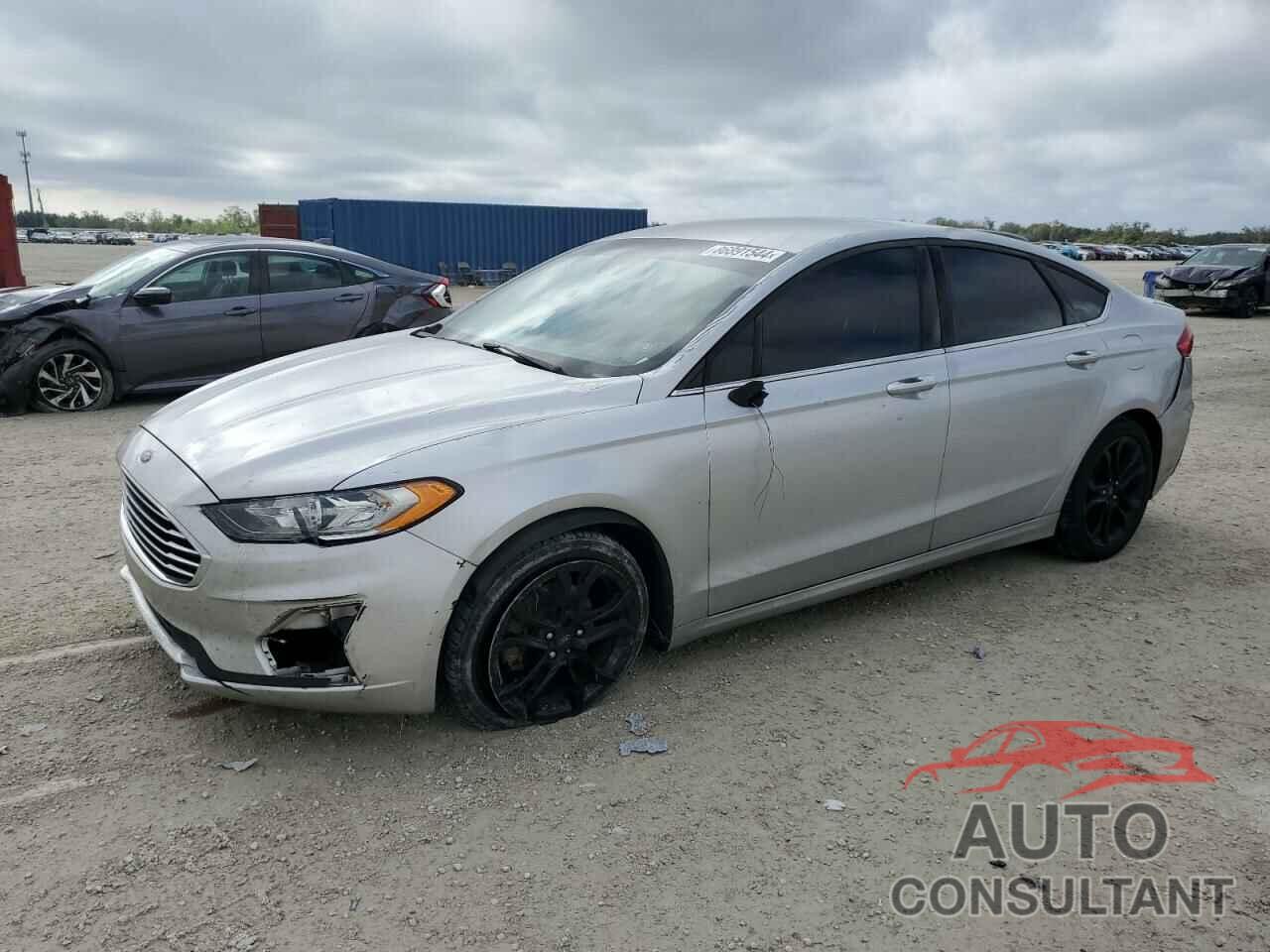 FORD FUSION 2019 - 3FA6P0HD2KR162072