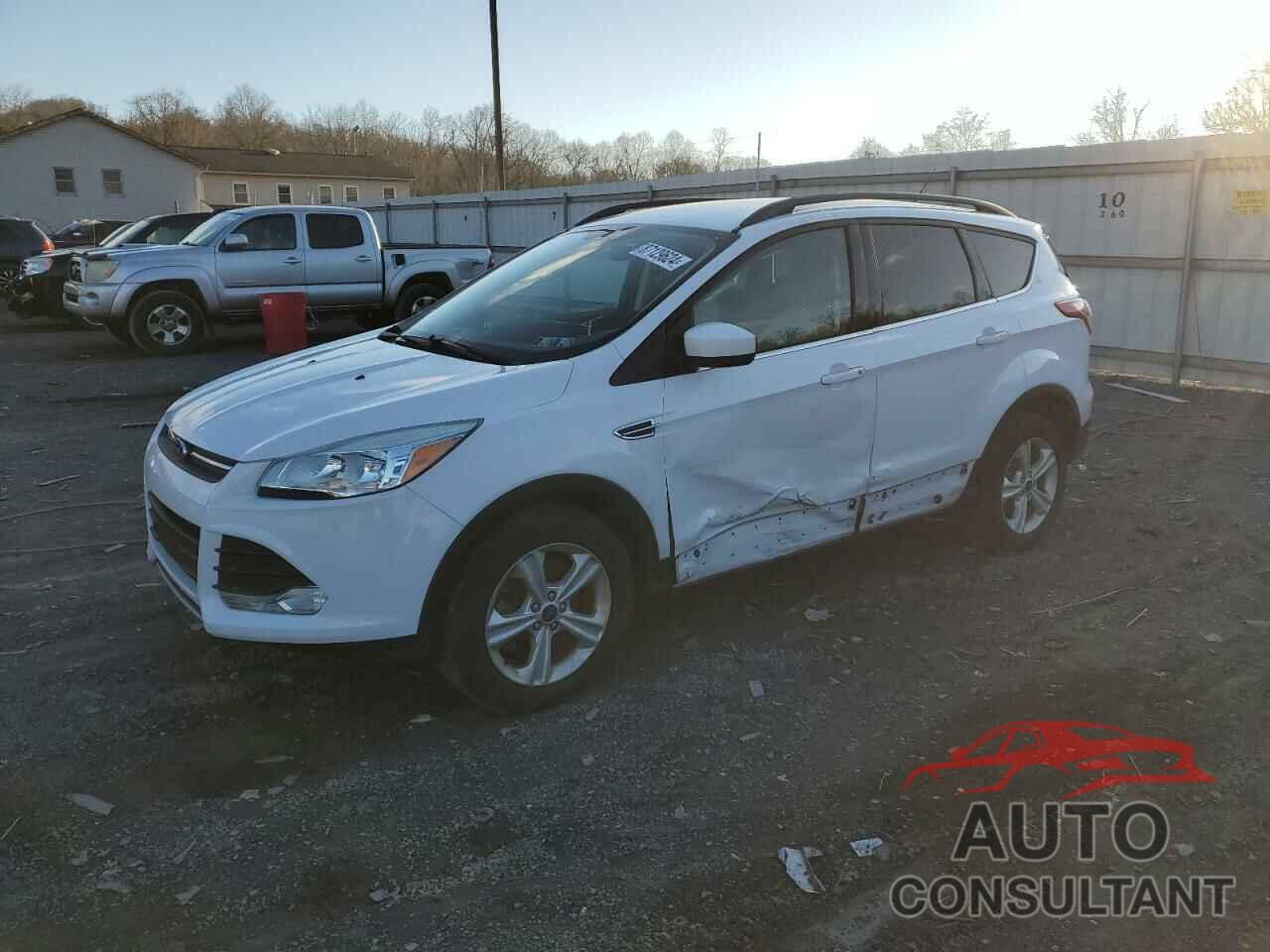 FORD ESCAPE 2015 - 1FMCU9GX9FUA15943