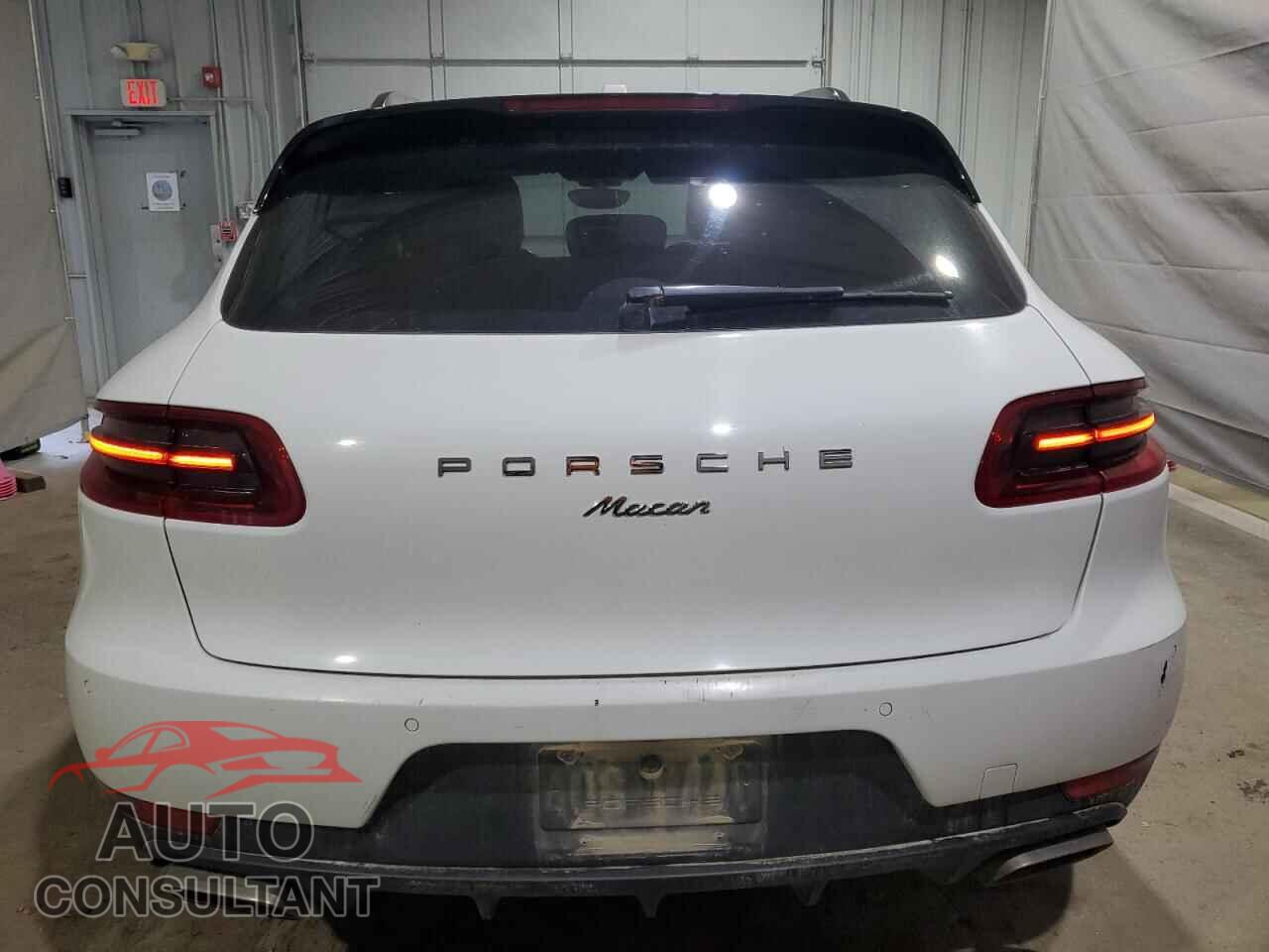 PORSCHE MACAN 2017 - WP1AA2A53HLB04210