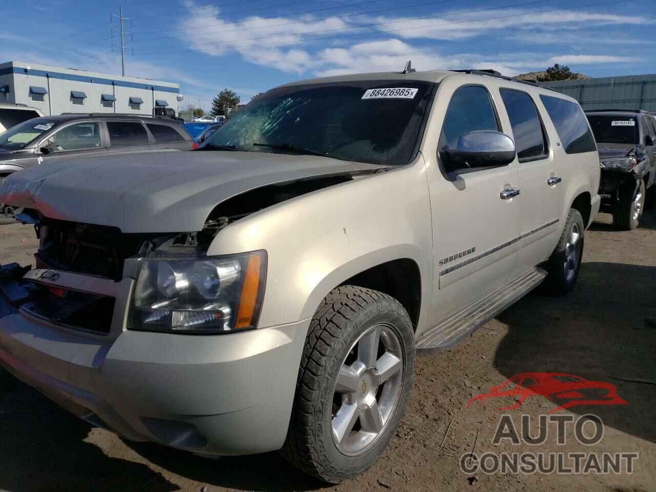 CHEVROLET SUBURBAN 2011 - 1GNSKKE32BR105355