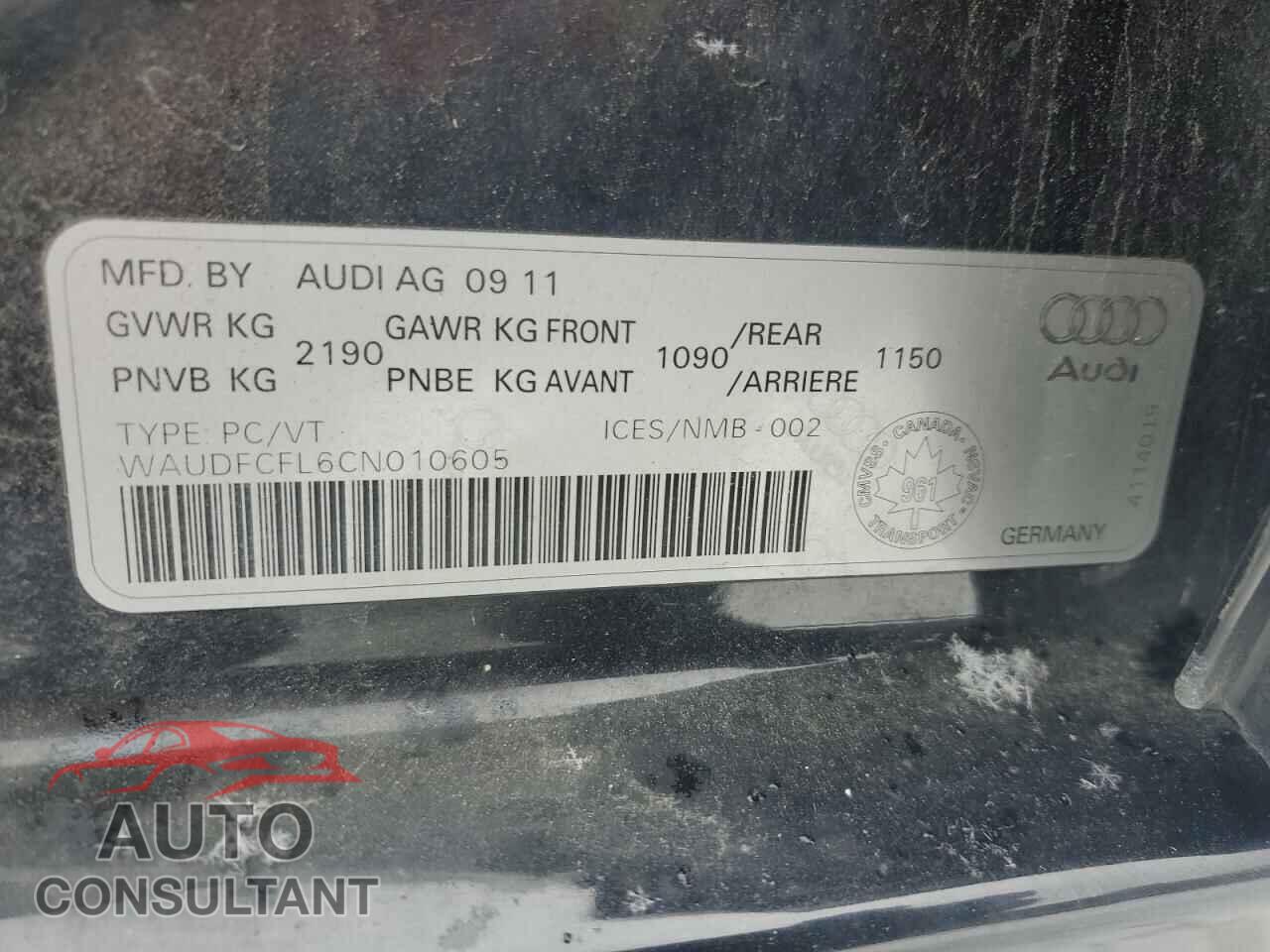 AUDI A4 2012 - WAUDFCFL6CN010605