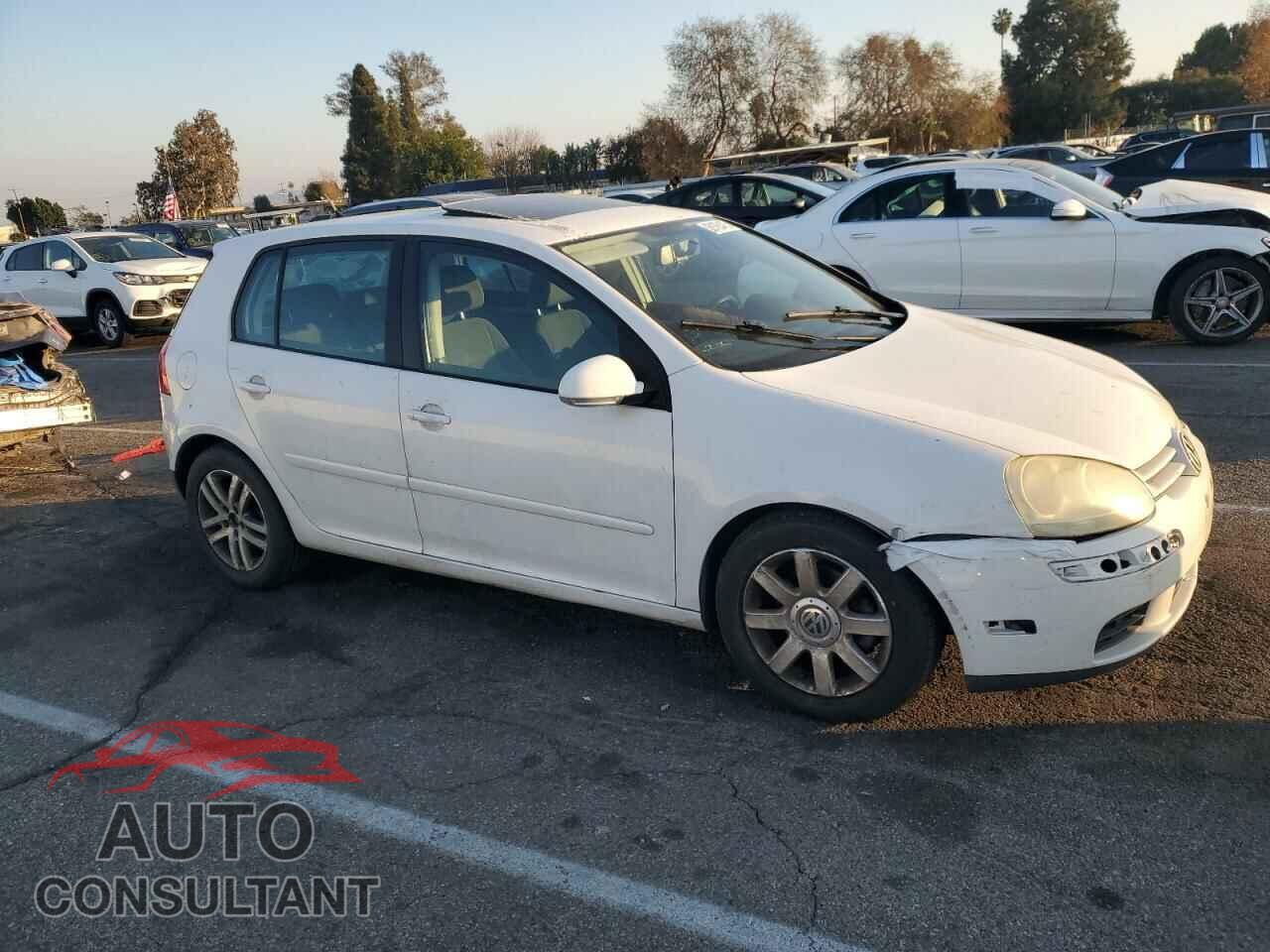 VOLKSWAGEN RABBIT 2009 - WVWDB71KX9W028483