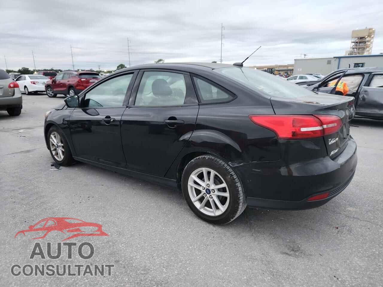 FORD FOCUS 2016 - 1FADP3F26GL207367