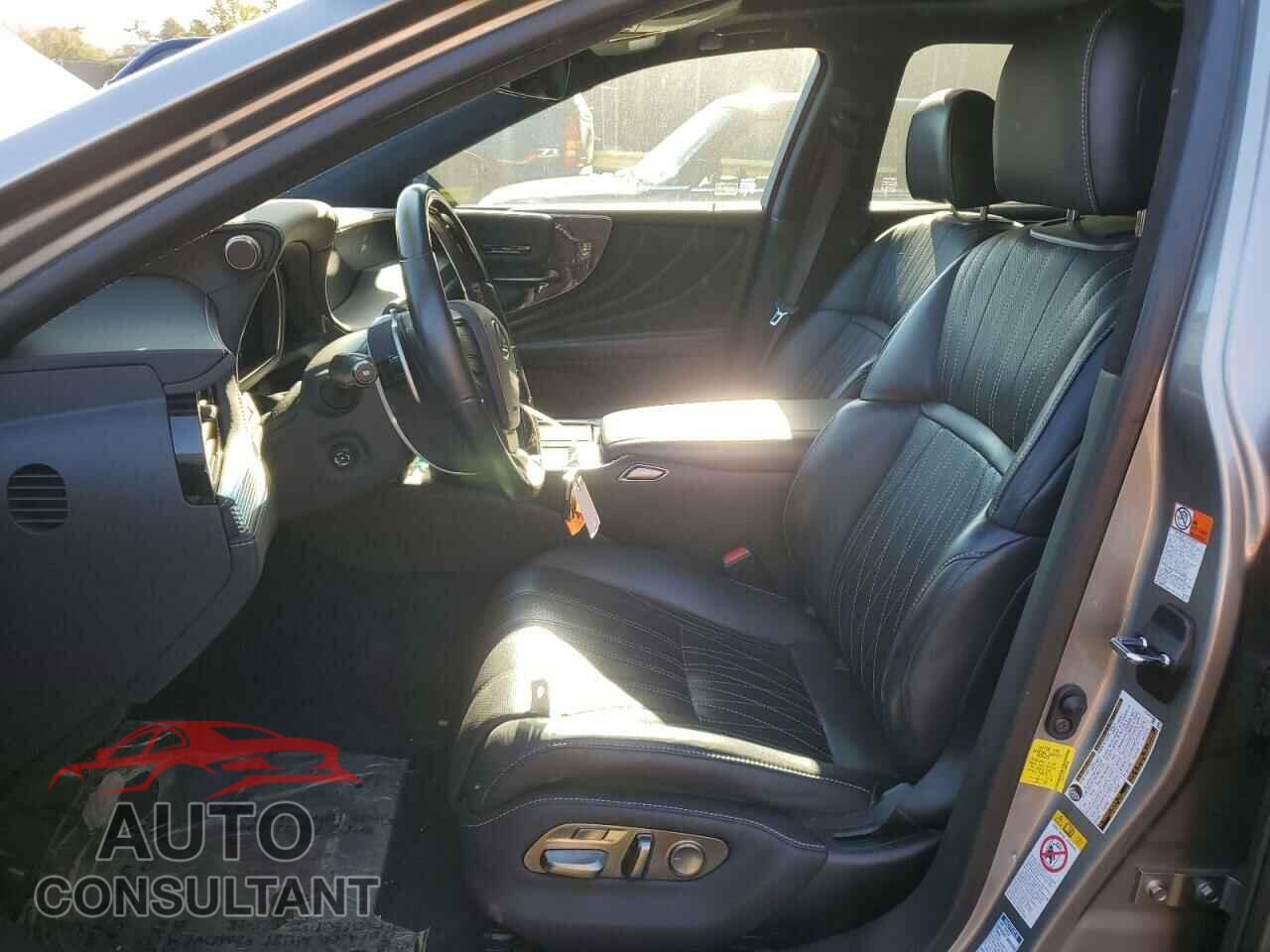 LEXUS LS500 2018 - JTHC51FF7J5003268