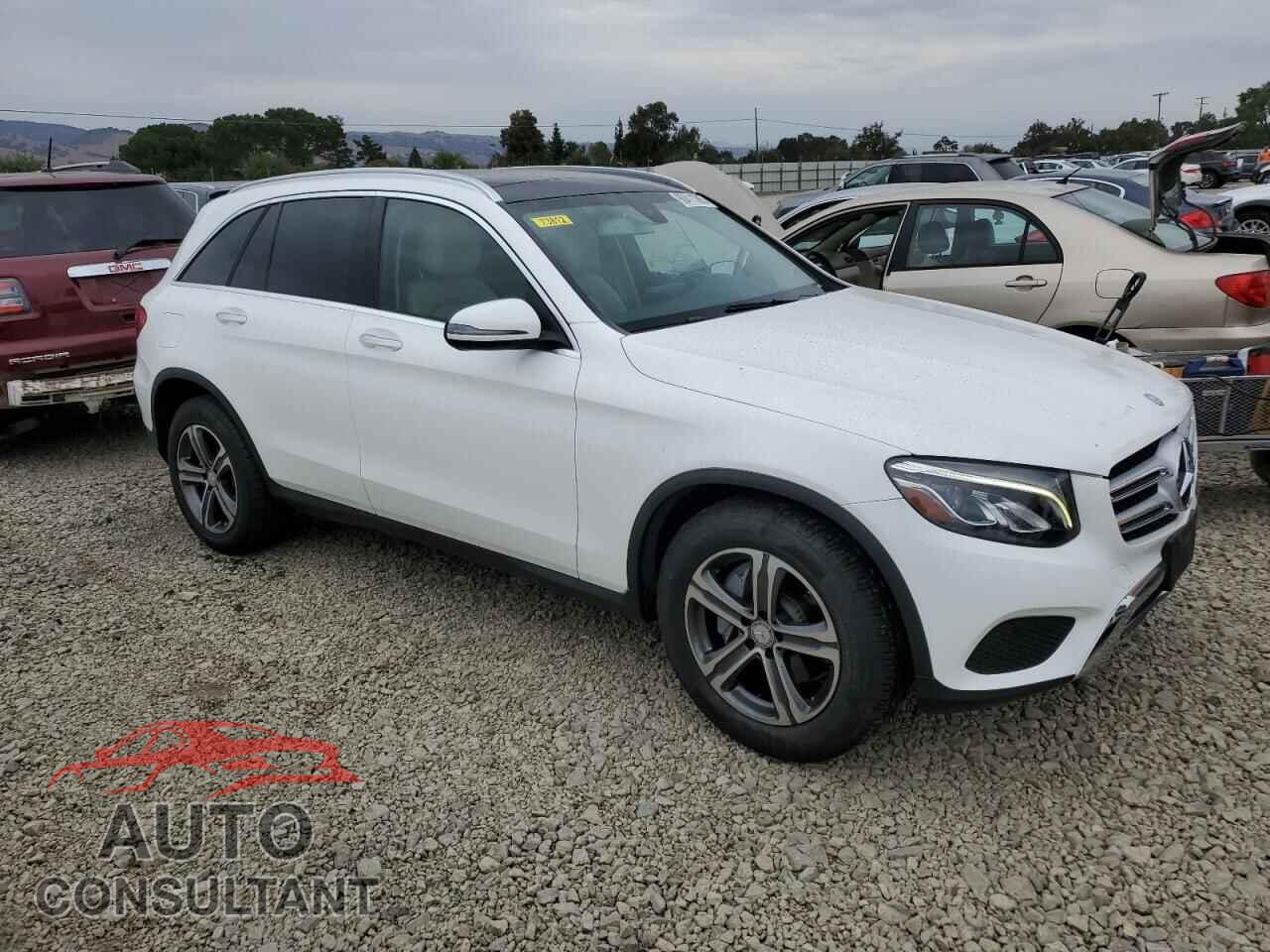 MERCEDES-BENZ GLC-CLASS 2017 - WDC0G4JB0HF144282