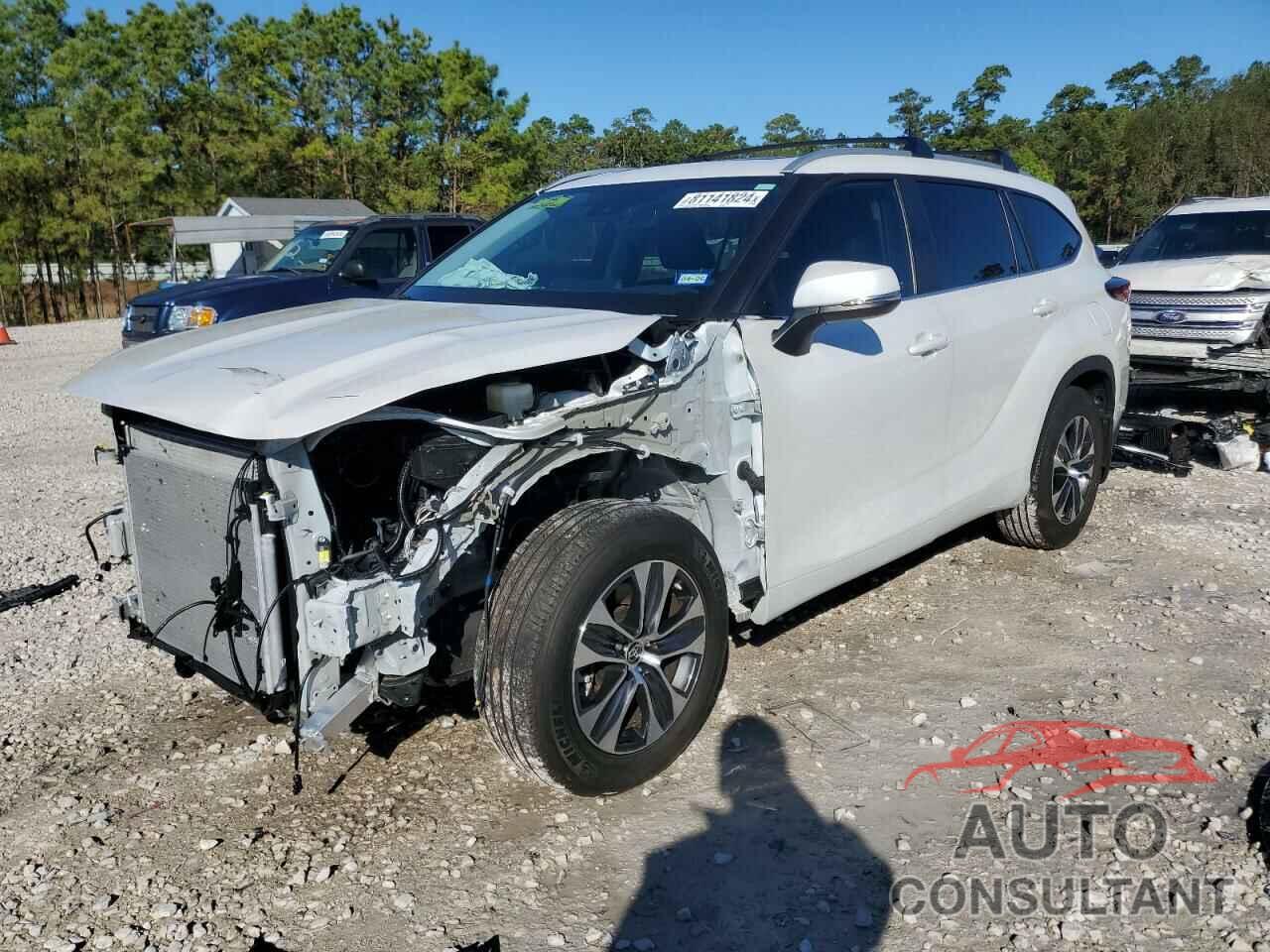 TOYOTA HIGHLANDER 2024 - 5TDKDRAH1RS540120