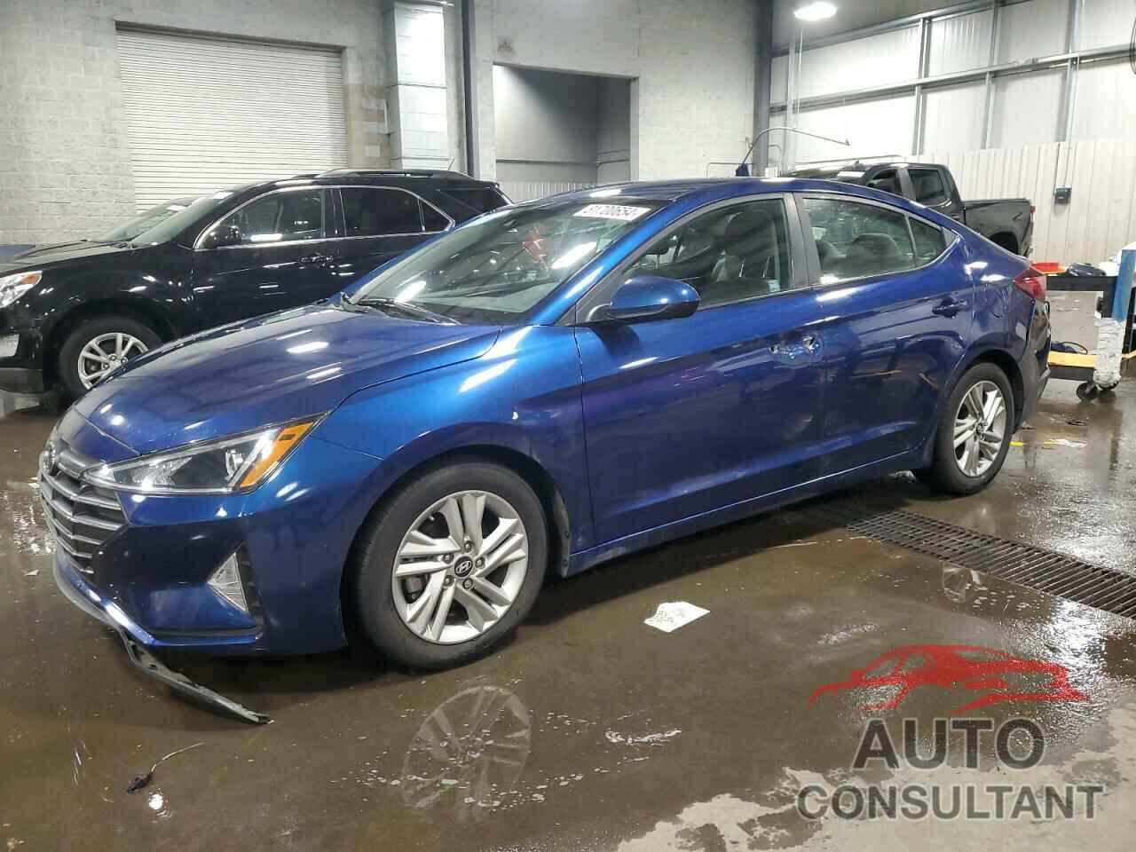 HYUNDAI ELANTRA 2019 - 5NPD84LF1KH416808