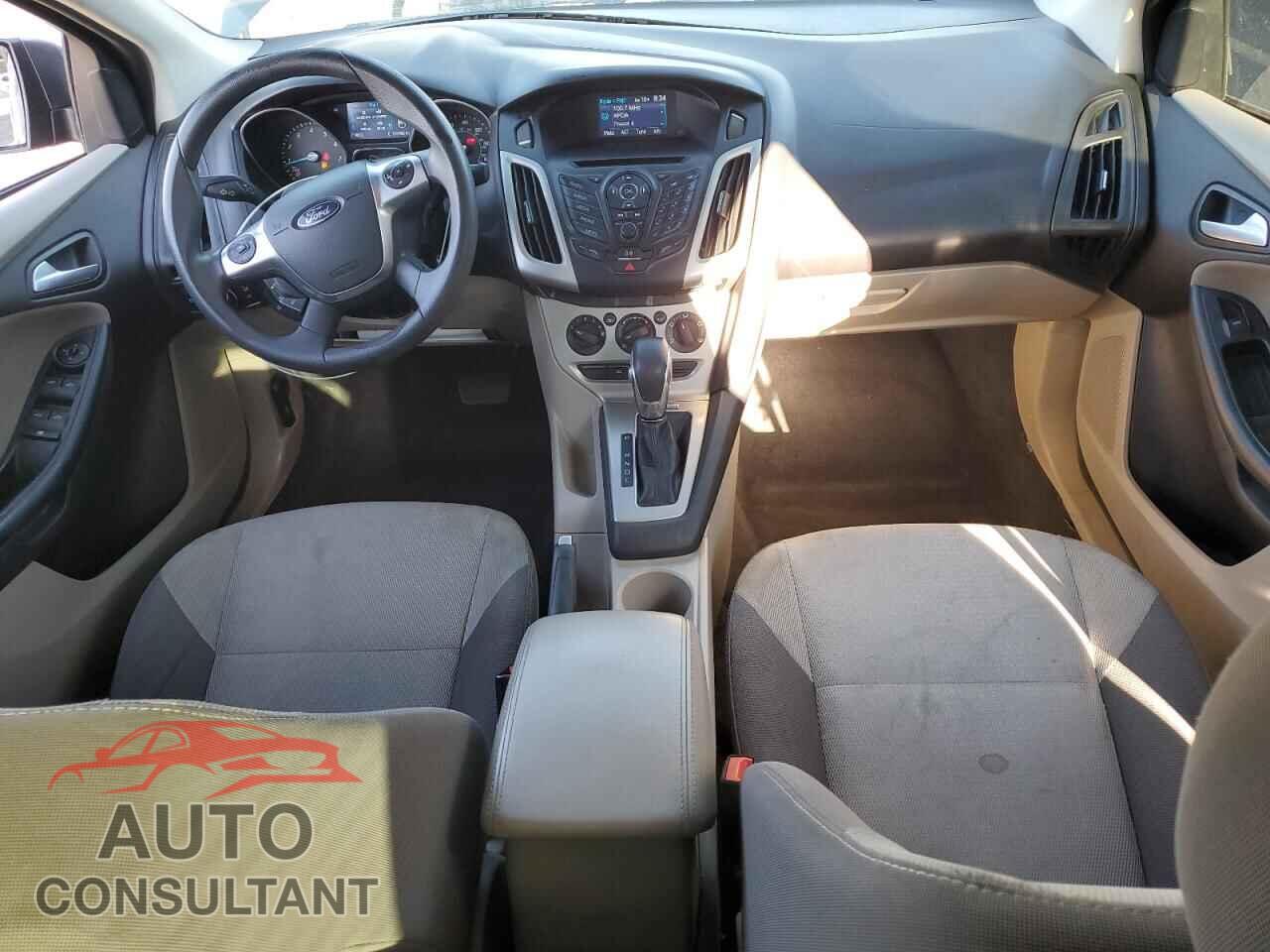 FORD FOCUS 2014 - 1FADP3F28EL199057
